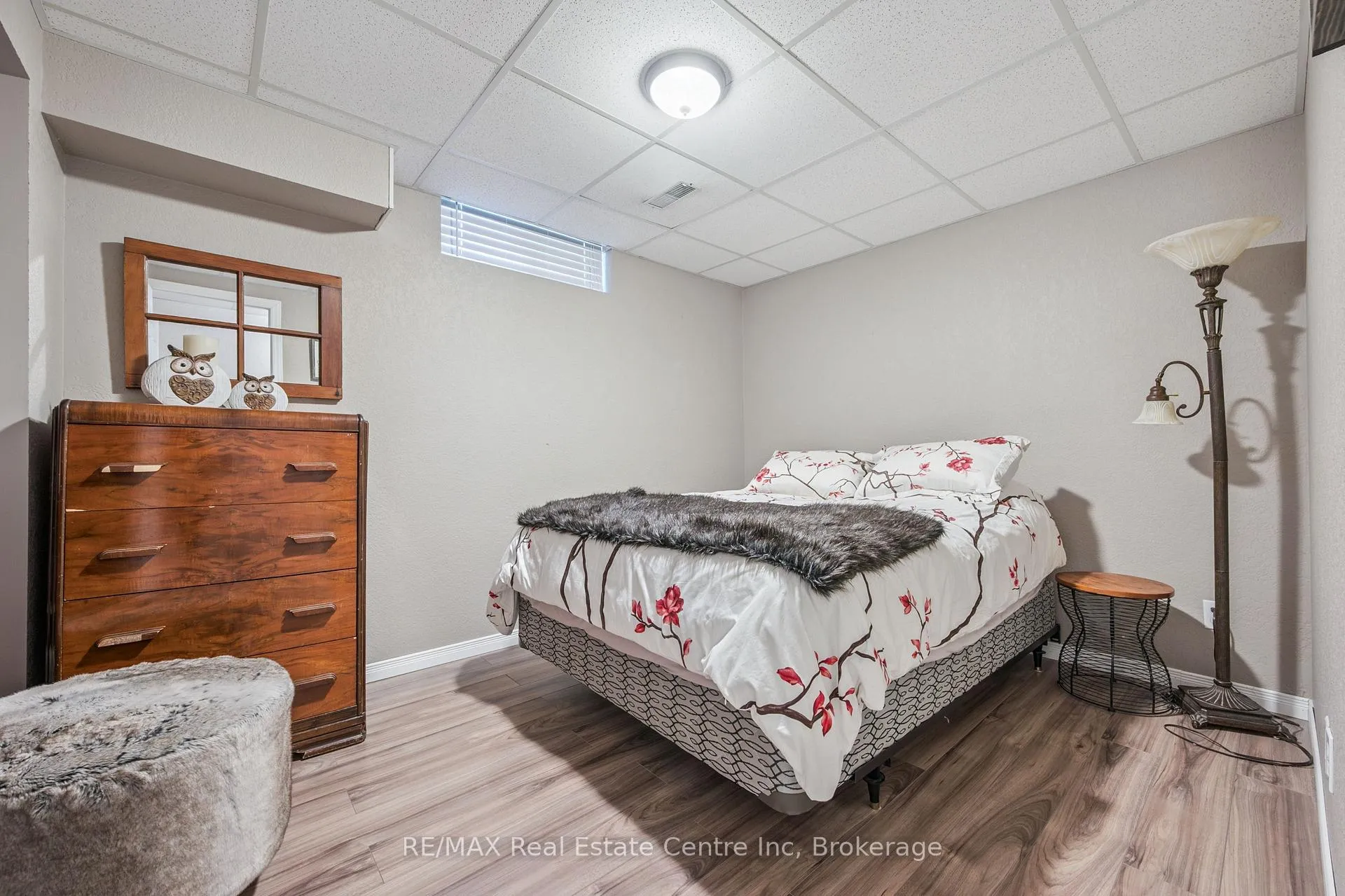 Photo 36 of 76 Abbeywood Crescent, Guelph, Willow West/Sugarbush/West Acres — HOMEH