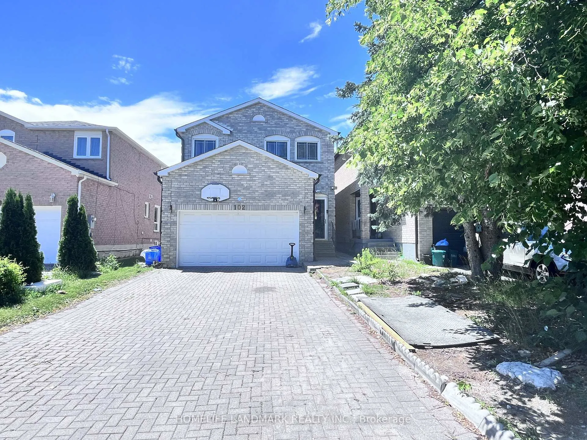 Photo 1 of 102 Chloe Crescent, Markham, Middlefield — HOMEH