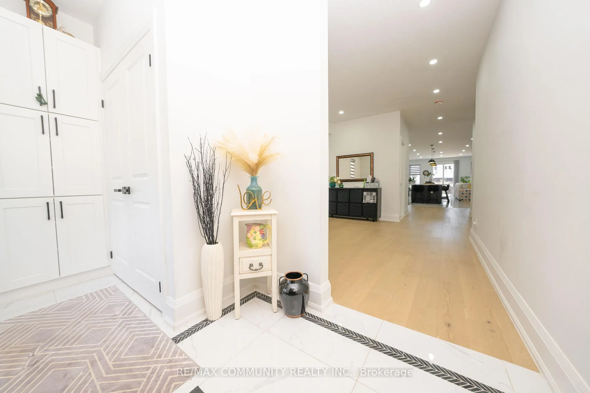 Photo 5 of 75A Kitchener Road, Scarborough, West Hill — HOMEH