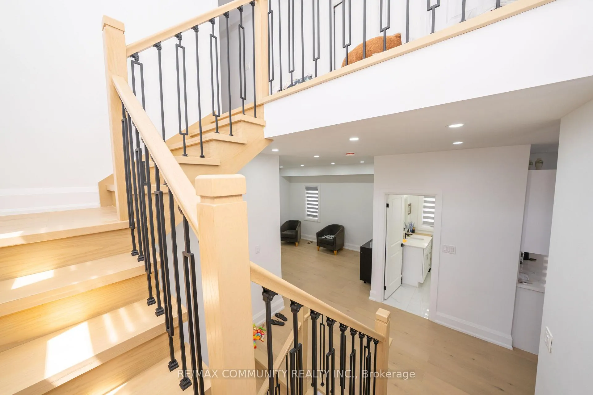 Photo 30 of 75A Kitchener Road, Scarborough, West Hill — HOMEH