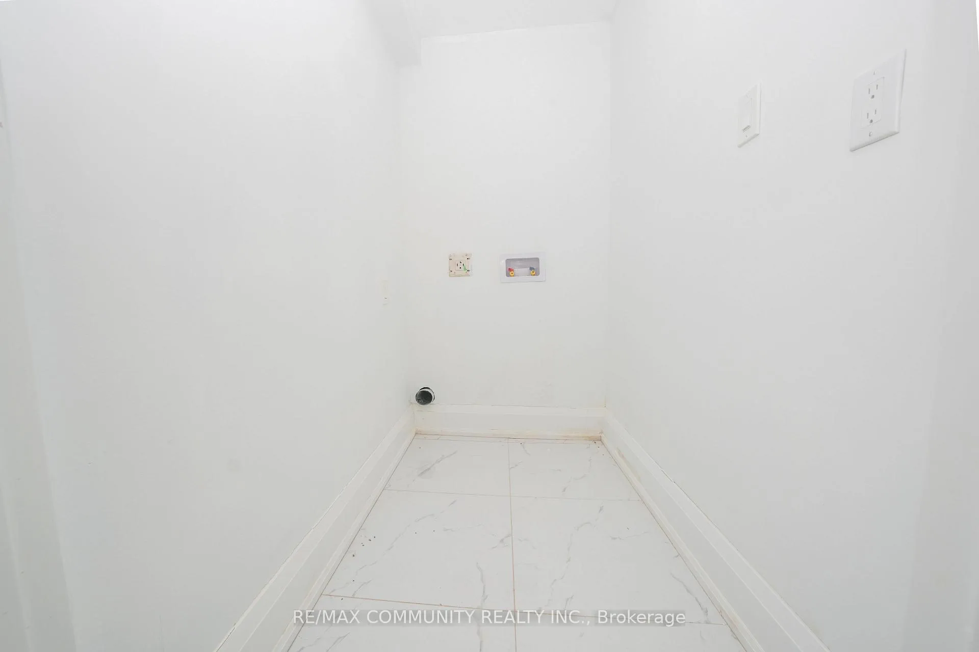 Photo 31 of 75A Kitchener Road, Scarborough, West Hill — HOMEH