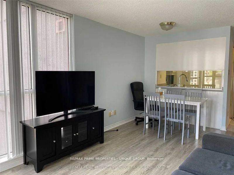 Photo 9 of Unit 512, 736 Bay Street, Toronto, Bay Street Corridor — HOMEH