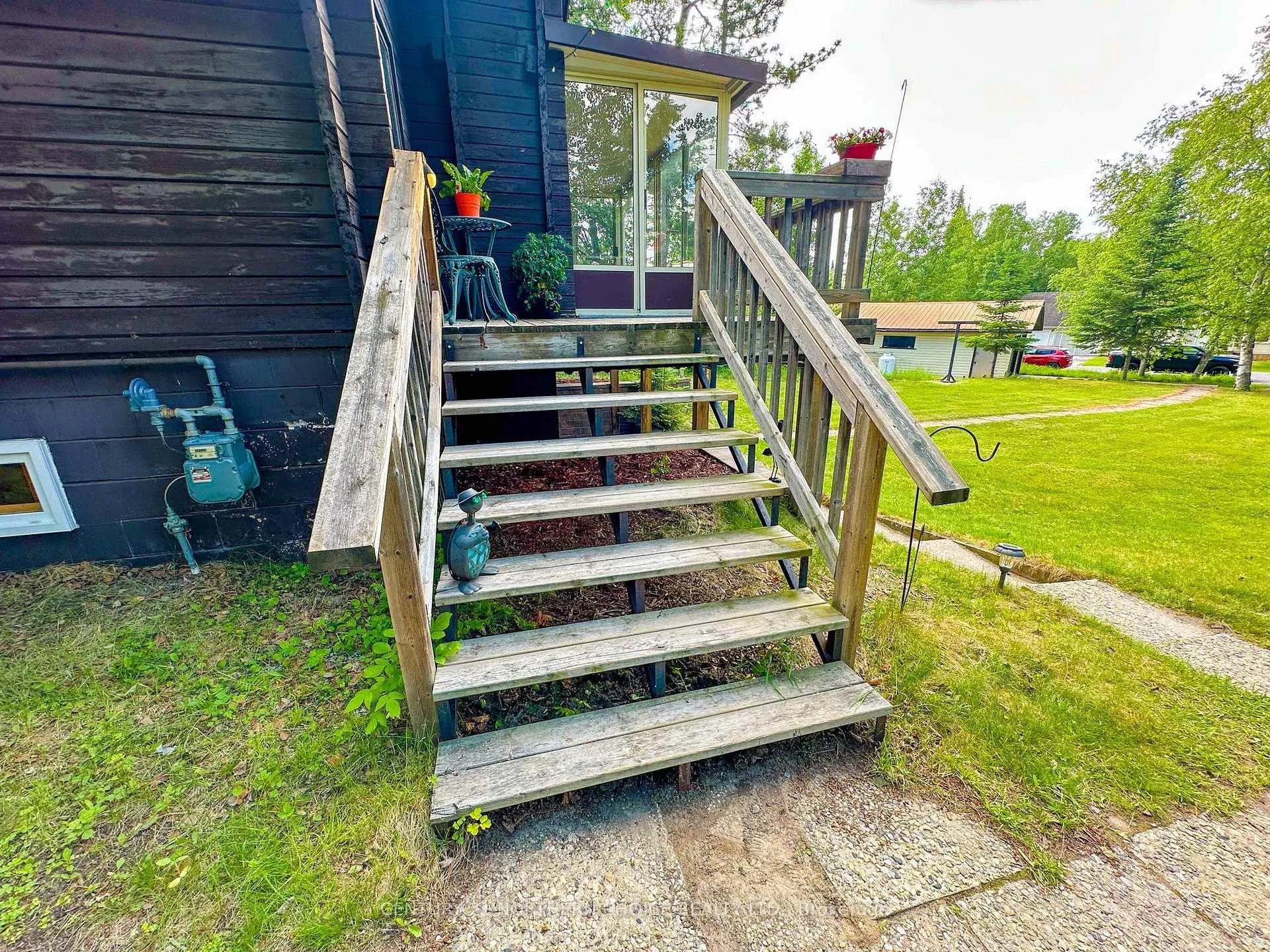 Photo 10 of 2 Donbrock Drive, Kenora, Donkirk Heights — HOMEH