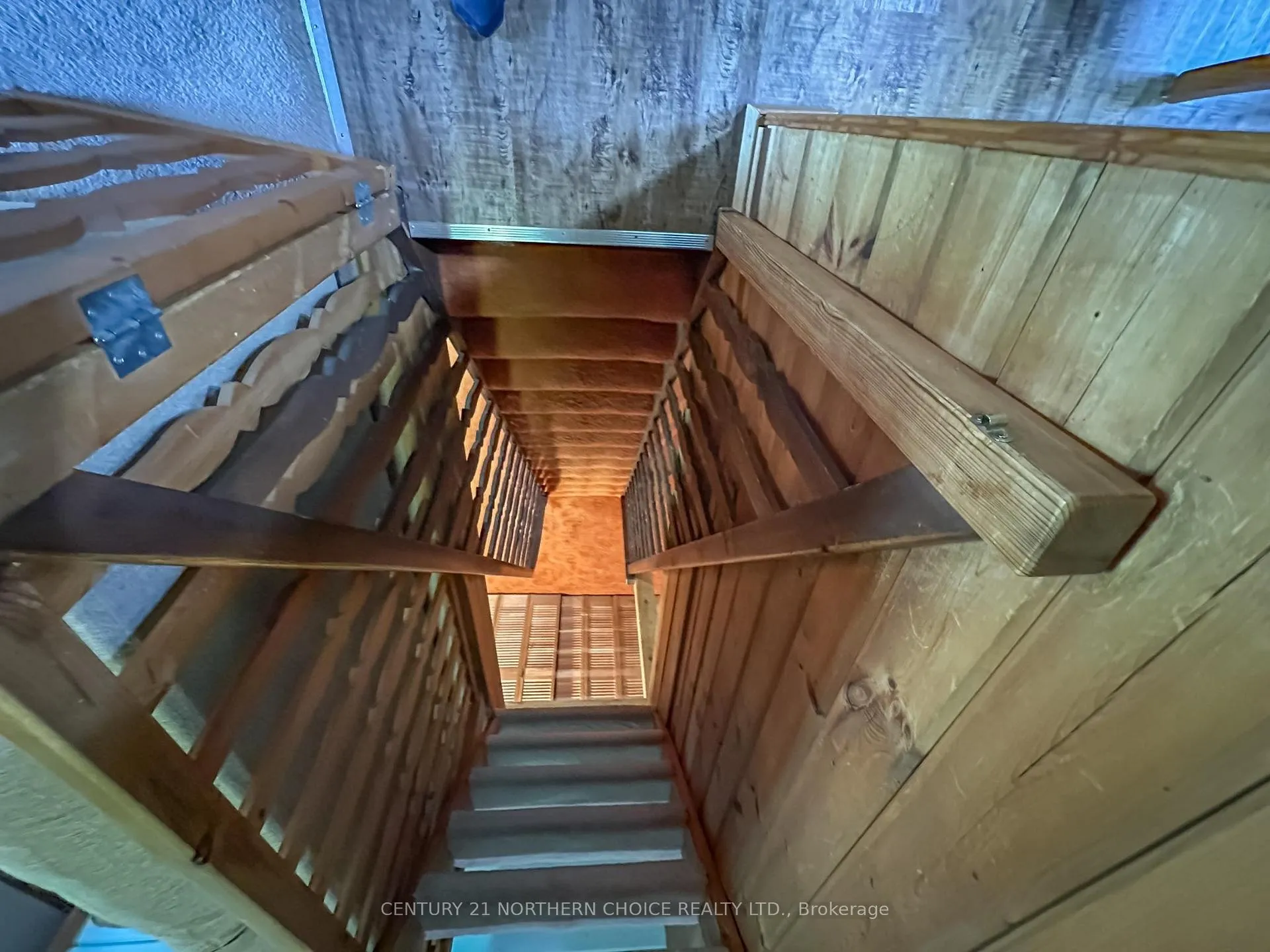 Photo 24 of 2 Donbrock Drive, Kenora, Donkirk Heights — HOMEH