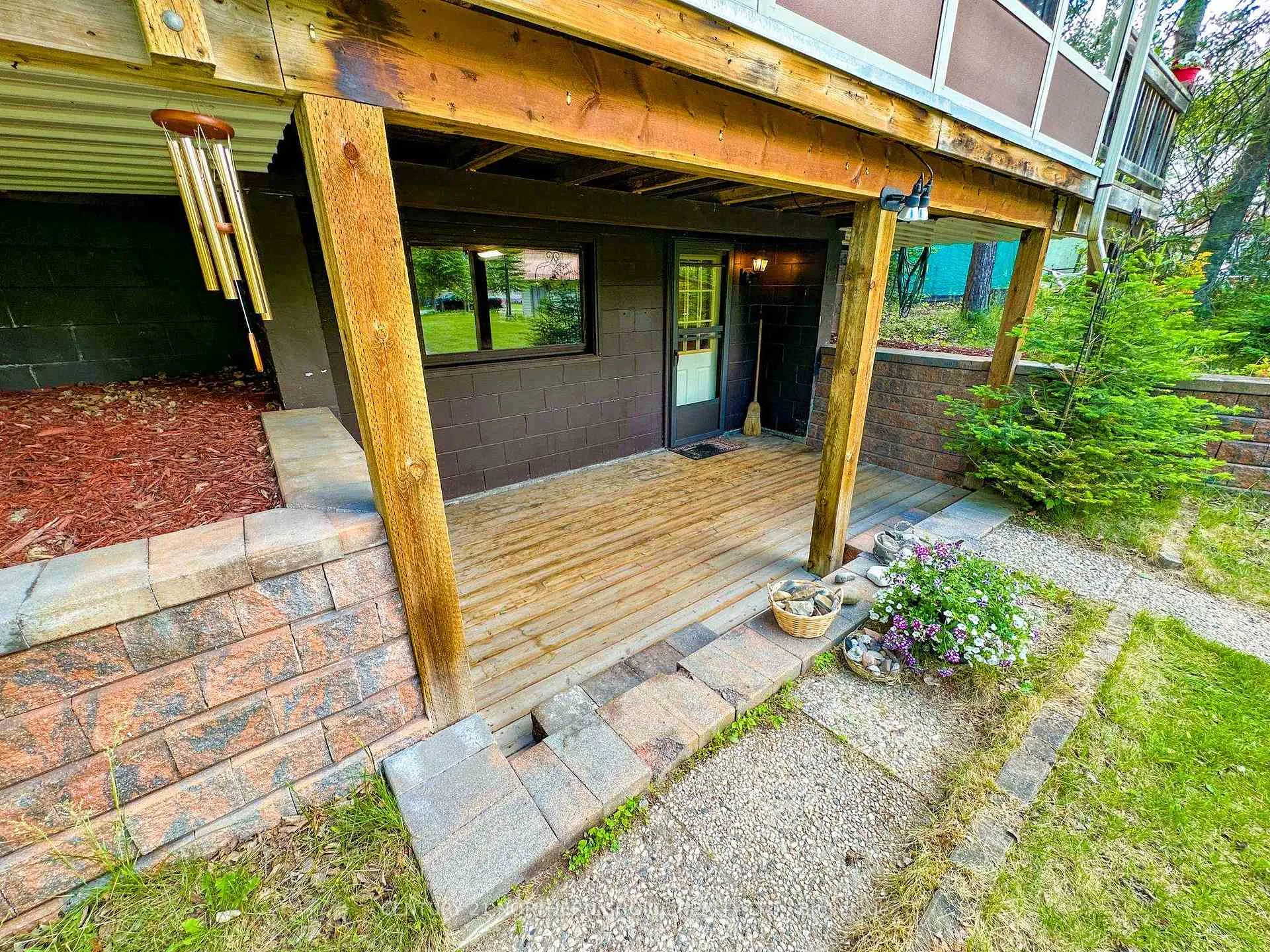 Photo 31 of 2 Donbrock Drive, Kenora, Donkirk Heights — HOMEH