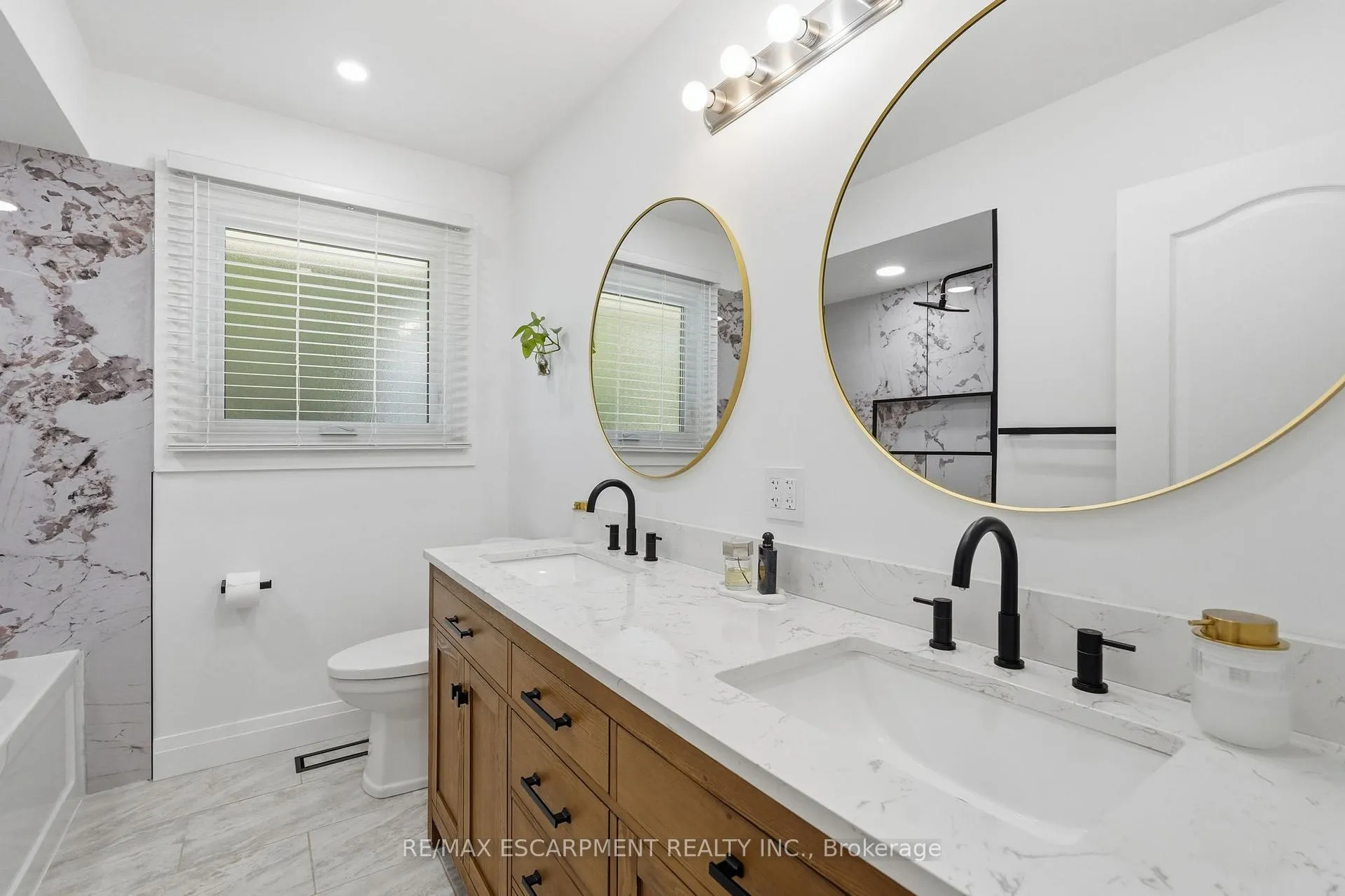 Photo 21 of 169 Seminole Road, Hamilton, Ancaster — HOMEH