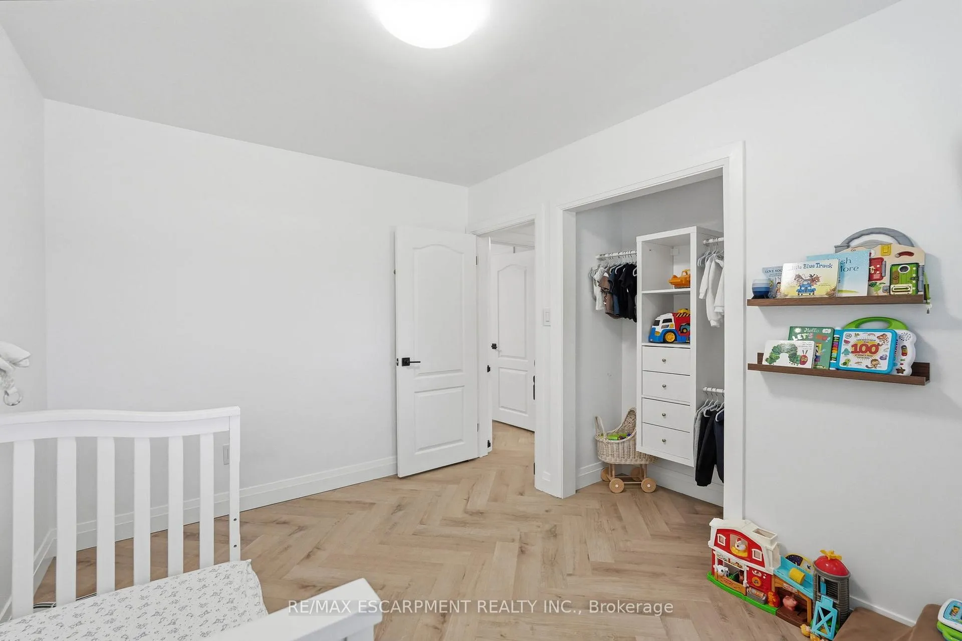 Photo 27 of 169 Seminole Road, Hamilton, Ancaster — HOMEH