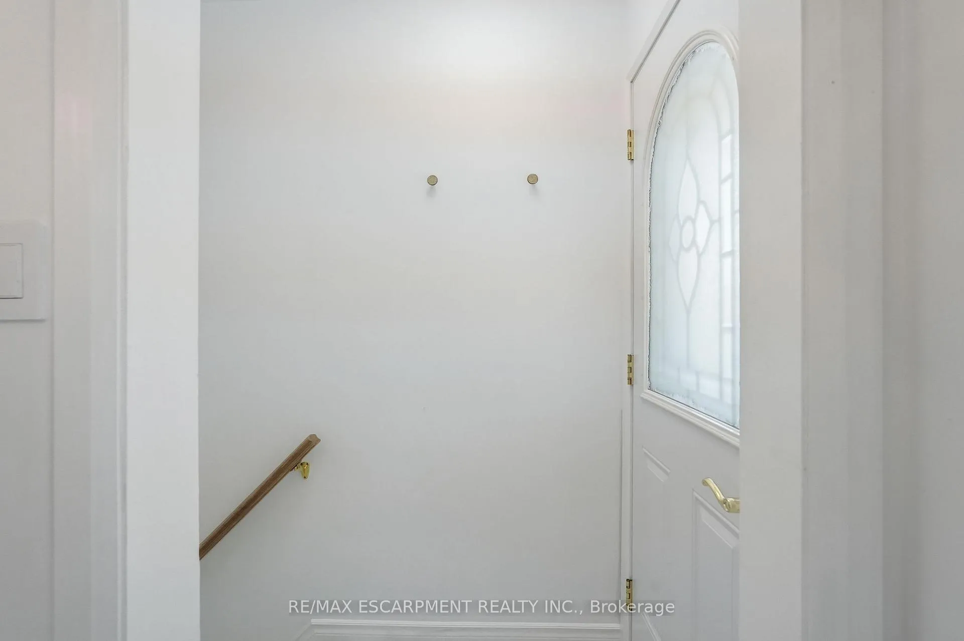 Photo 32 of 169 Seminole Road, Hamilton, Ancaster — HOMEH