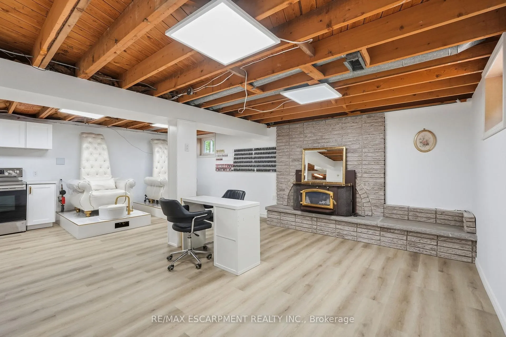 Photo 40 of 169 Seminole Road, Hamilton, Ancaster — HOMEH