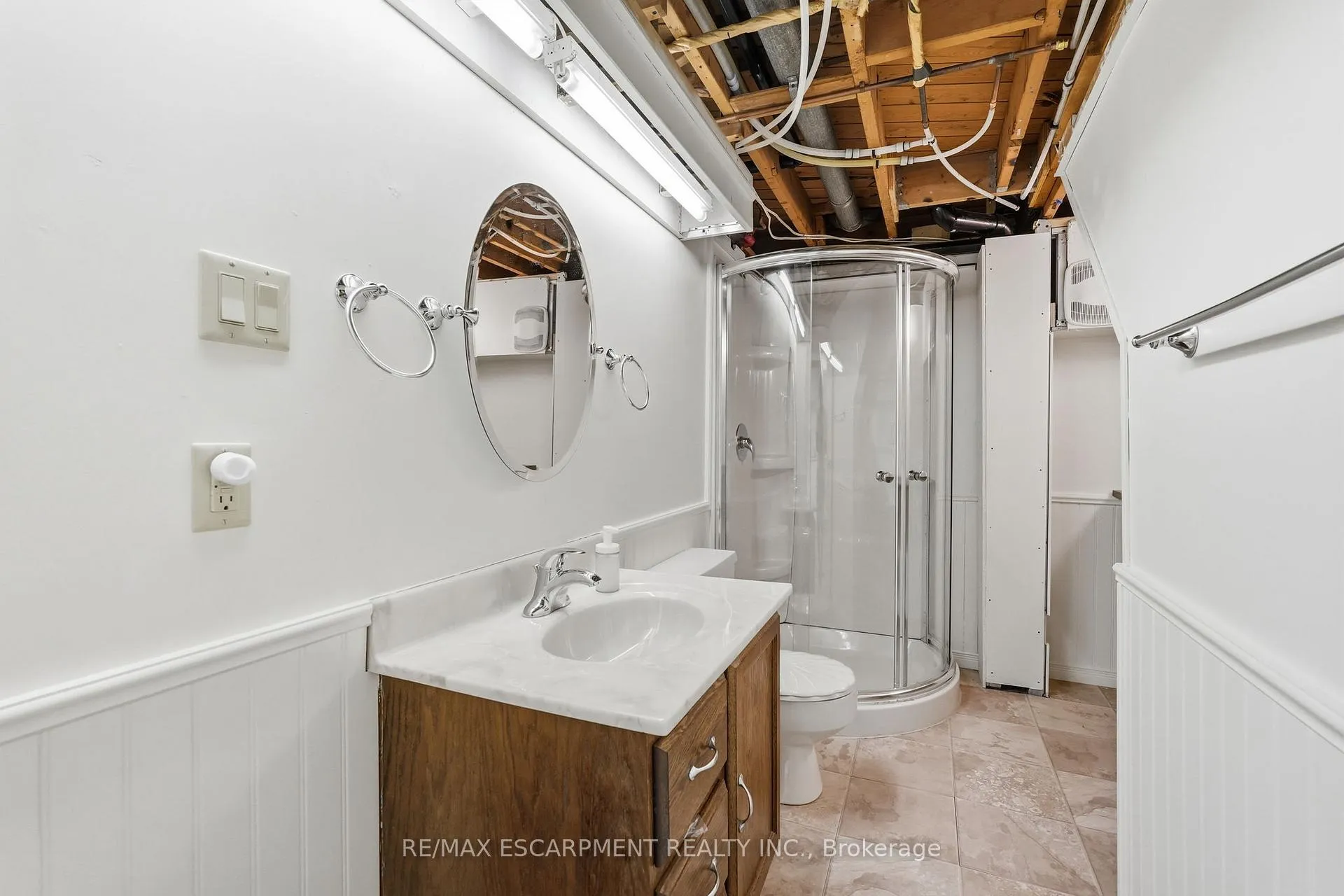 Photo 42 of 169 Seminole Road, Hamilton, Ancaster — HOMEH