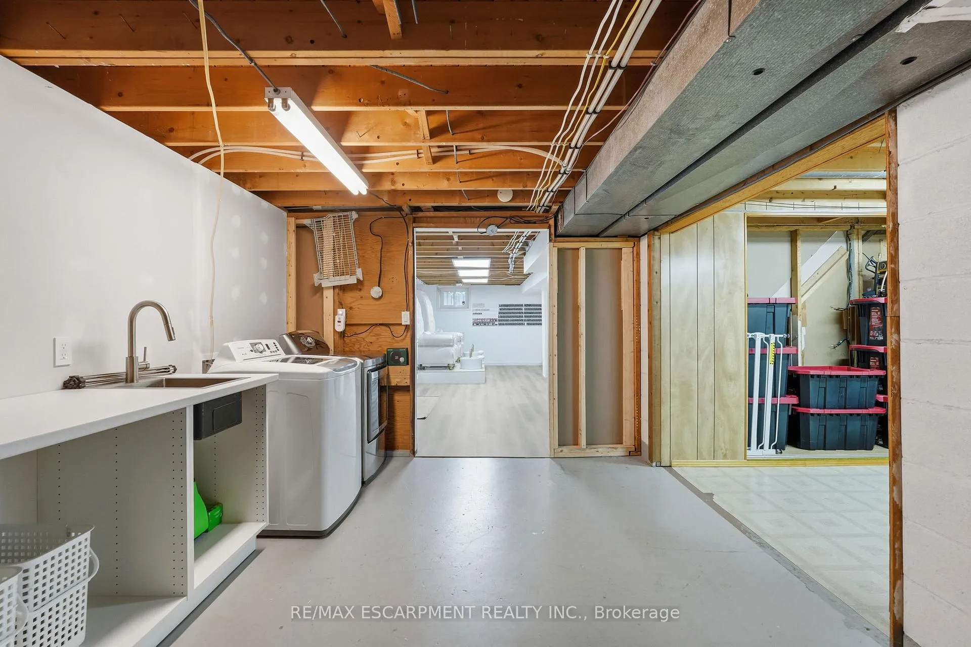 Photo 43 of 169 Seminole Road, Hamilton, Ancaster — HOMEH