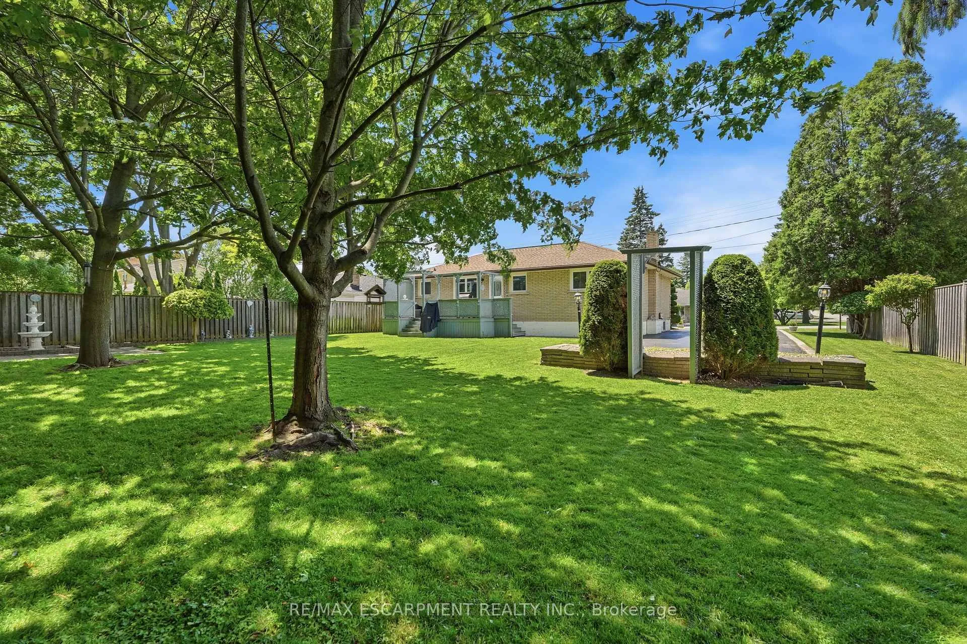 Photo 48 of 169 Seminole Road, Hamilton, Ancaster — HOMEH