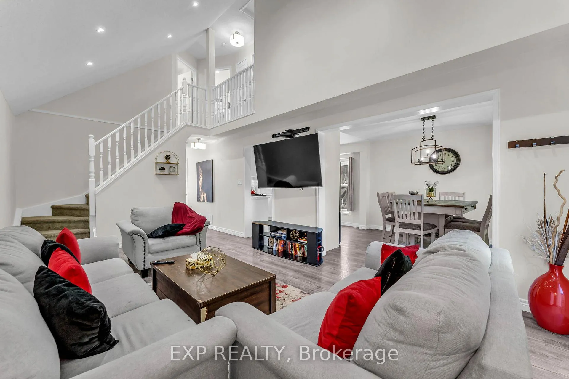 Photo 6 of 5187 Mulberry Drive, Lincoln, Beamsville — HOMEH