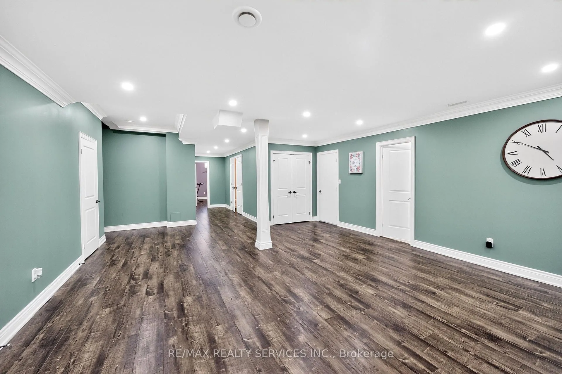 Photo 44 of 28 Pendergast Court, Brampton, Toronto Gore Rural Estate — HOMEH