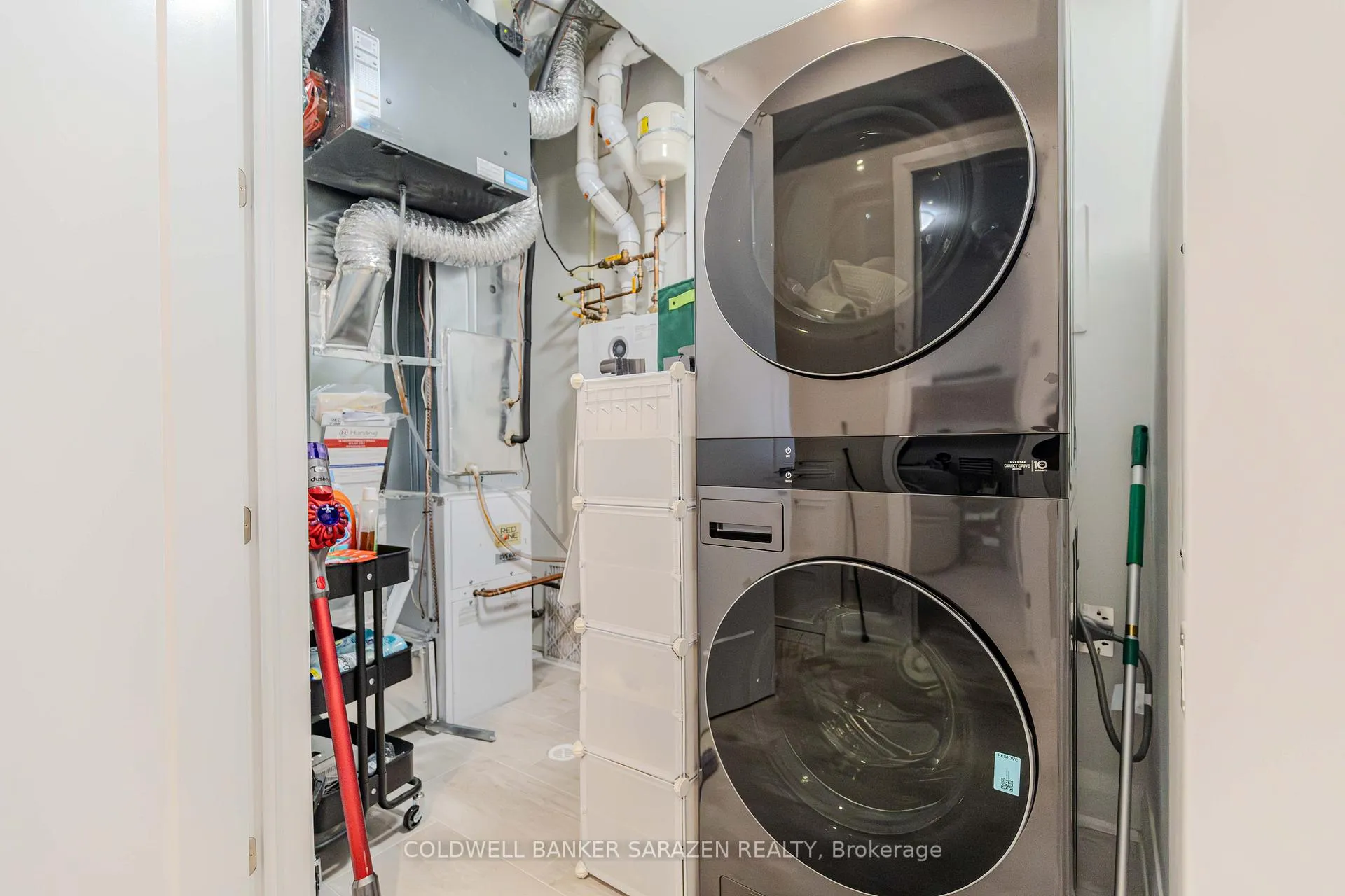 Photo 44 of Unit 201, 110 Cortile Private, Ottawa, Riverside South/Gloucester Glen — HOMEH
