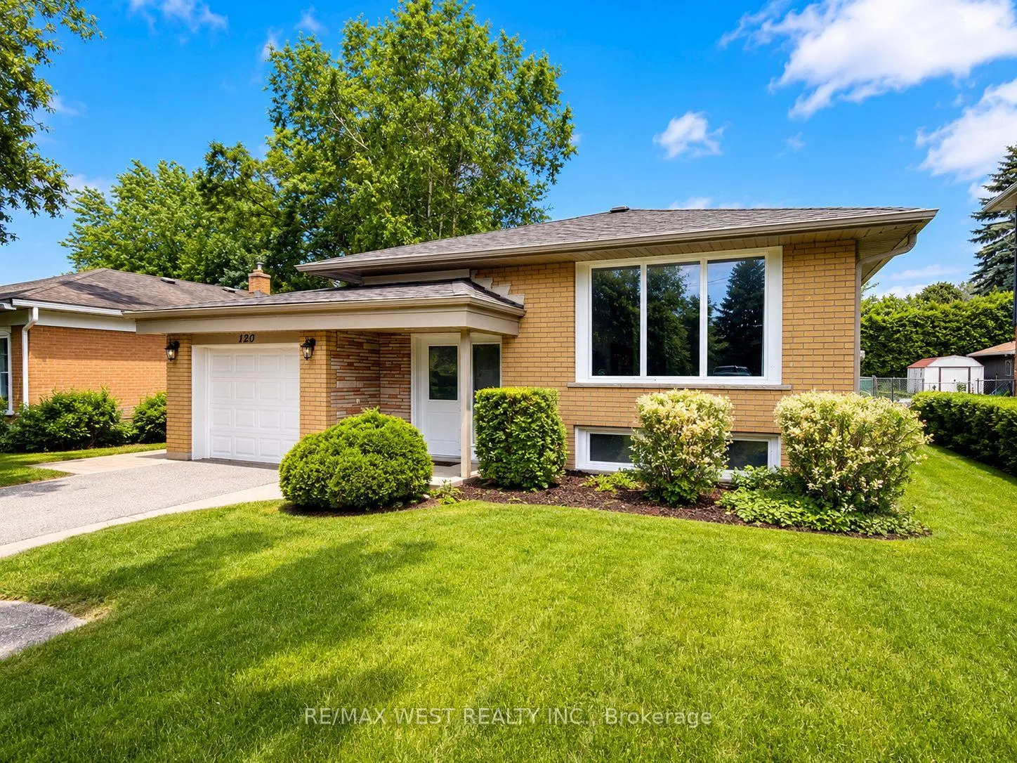 Photo 1 of Unit Main Floor, 120 Bell Drive, Whitby, Lynde Creek — HOMEH