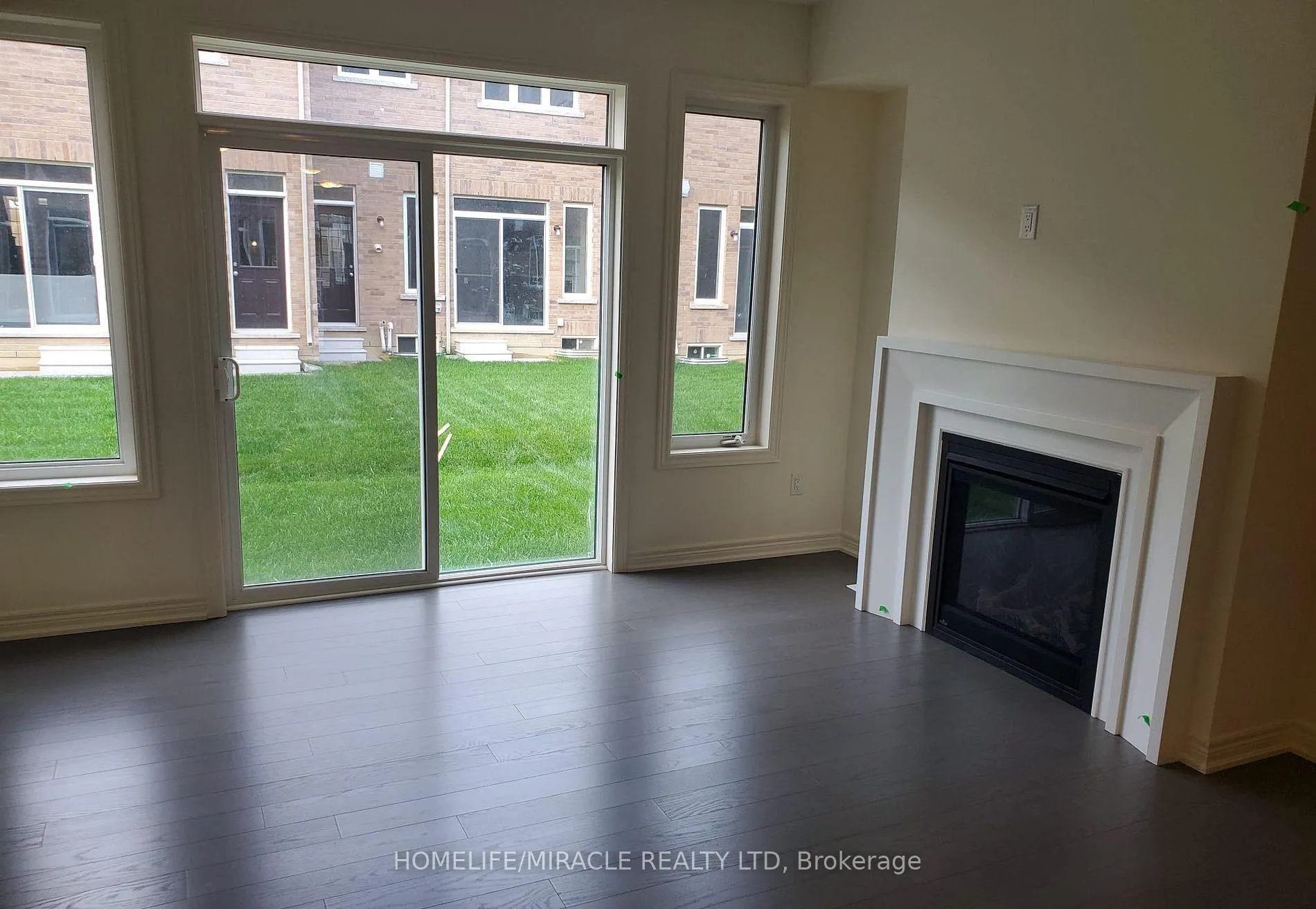 Photo 5 of 12 Gosset Road, Brampton, Brampton West — HOMEH