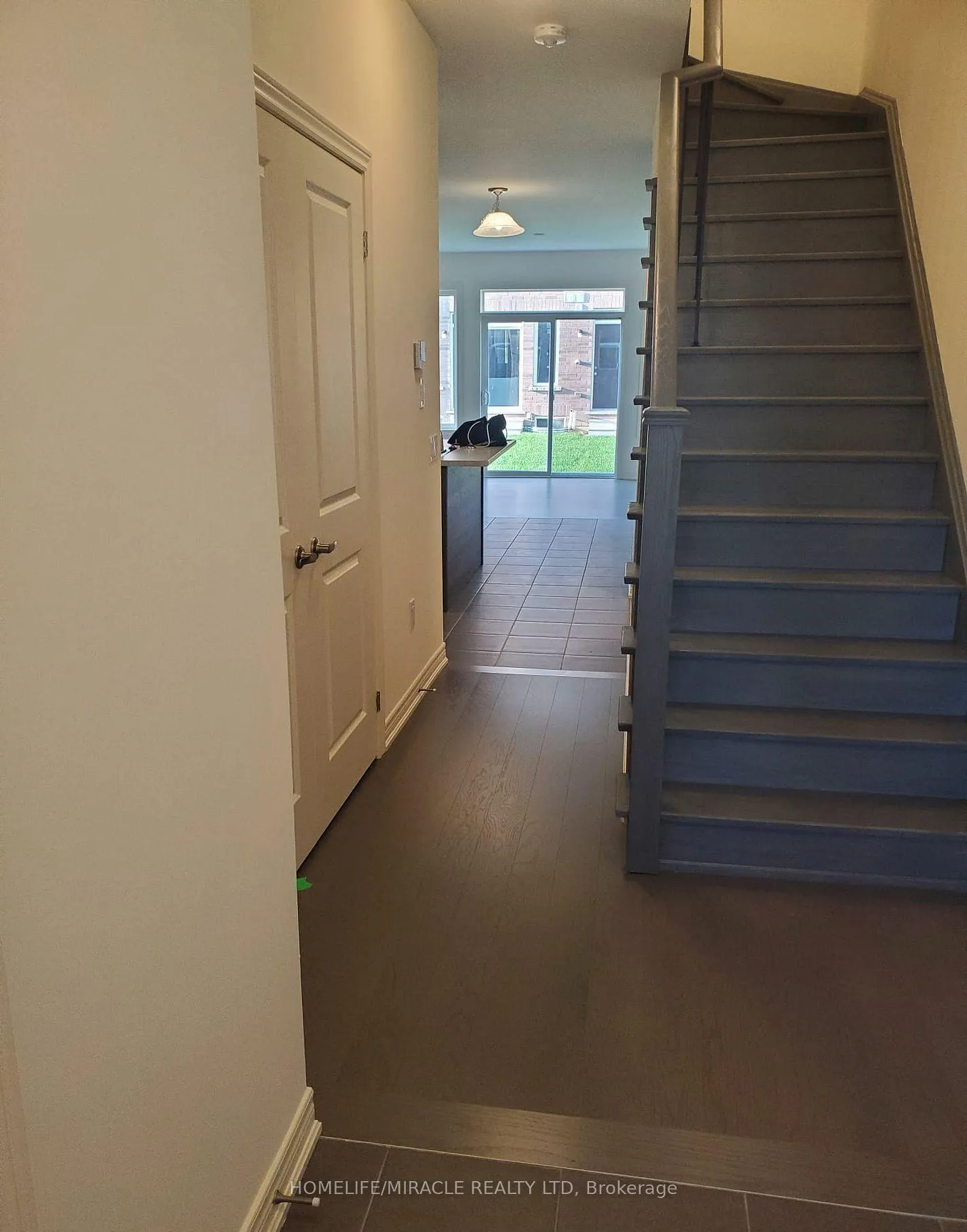 Photo 6 of 12 Gosset Road, Brampton, Brampton West — HOMEH