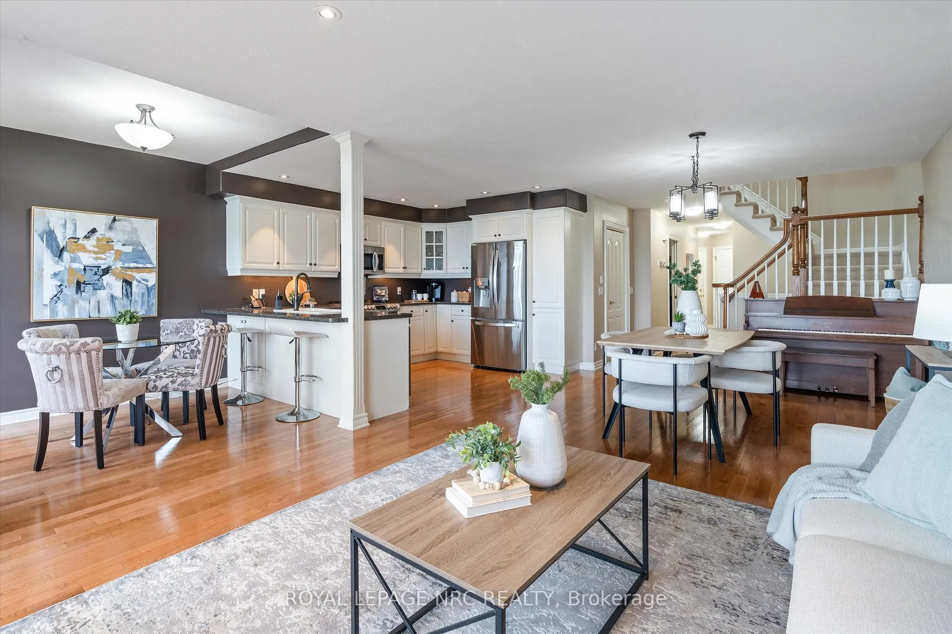 Photo 9 of Unit 50, 11 Lakeside Drive, St. Catharines, Port Weller — HOMEH