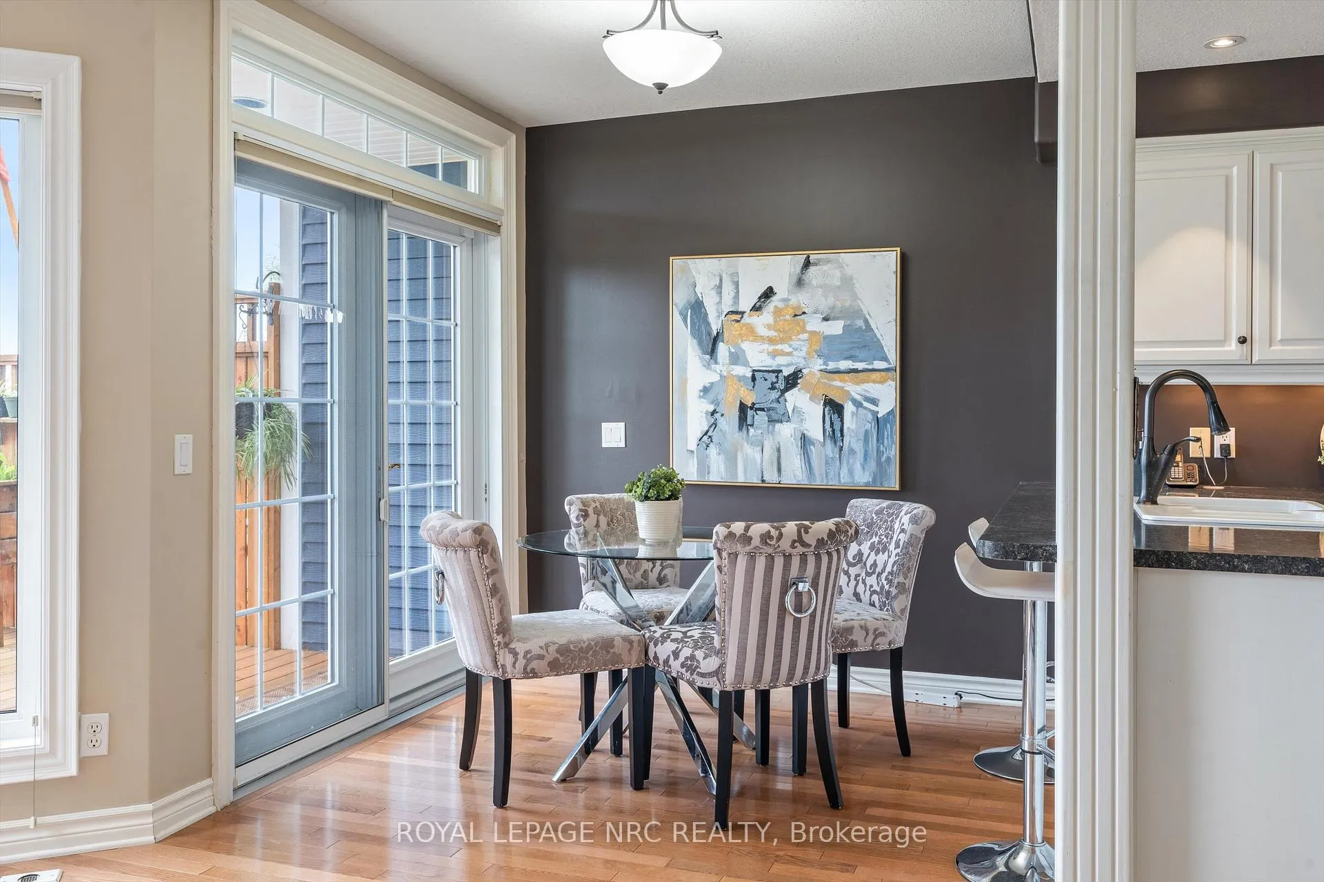 Photo 10 of Unit 50, 11 Lakeside Drive, St. Catharines, Port Weller — HOMEH
