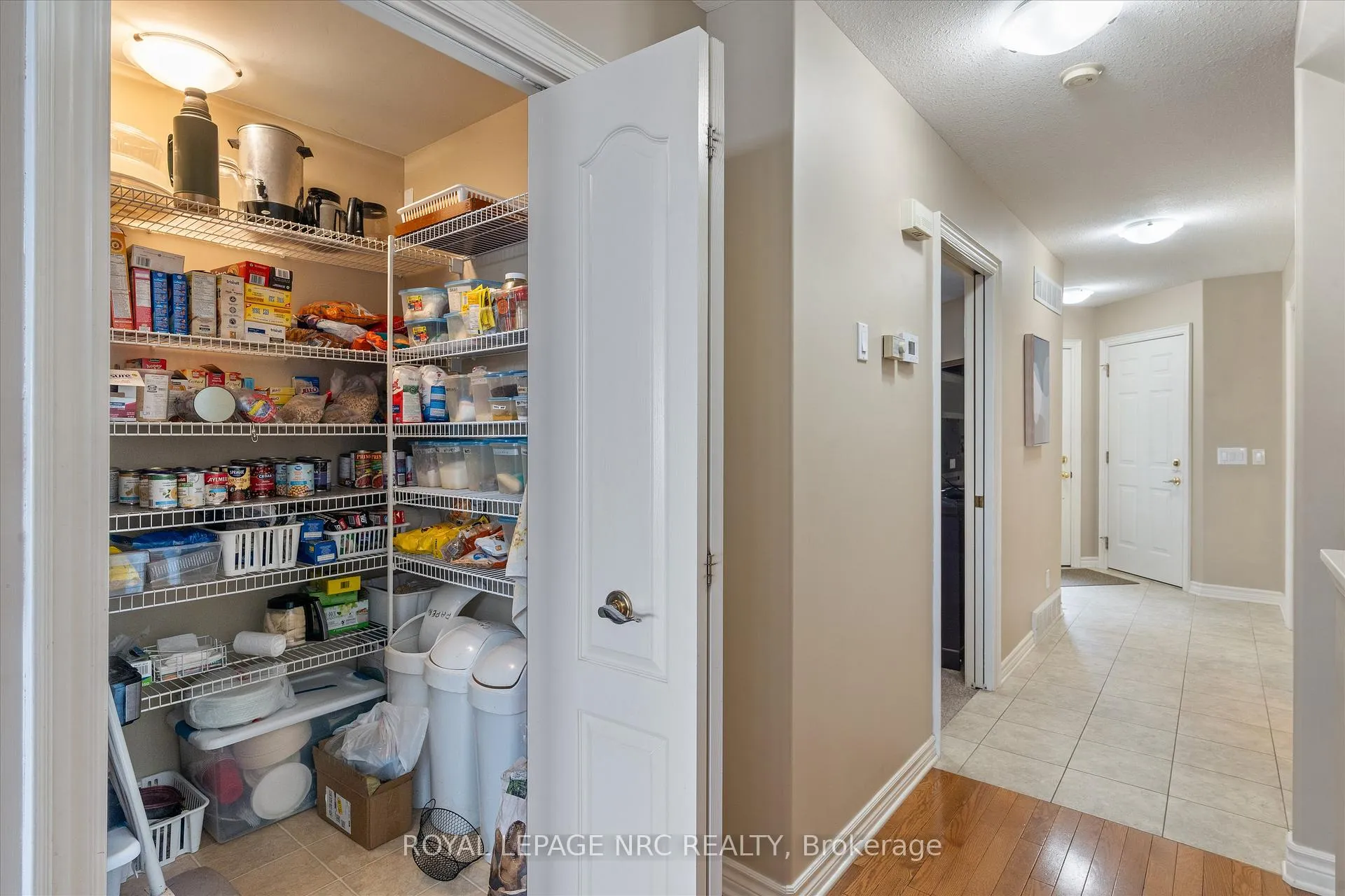 Photo 17 of Unit 50, 11 Lakeside Drive, St. Catharines, Port Weller — HOMEH