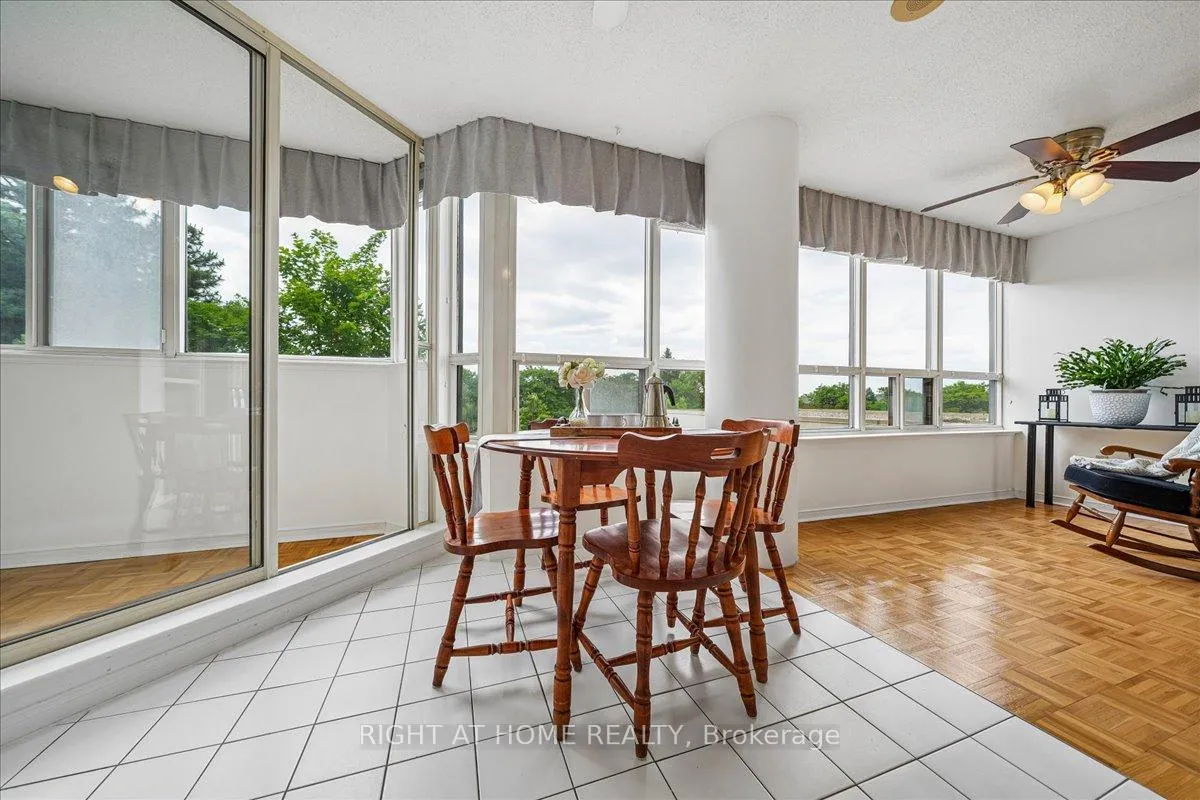 Photo 5 of Unit 210, 400 Webb Drive, Mississauga, City Centre — HOMEH