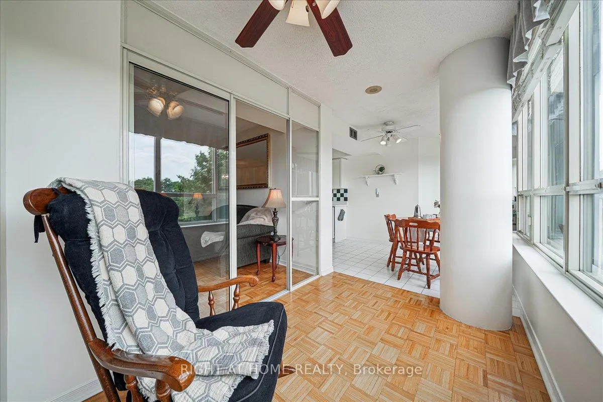 Photo 8 of Unit 210, 400 Webb Drive, Mississauga, City Centre — HOMEH
