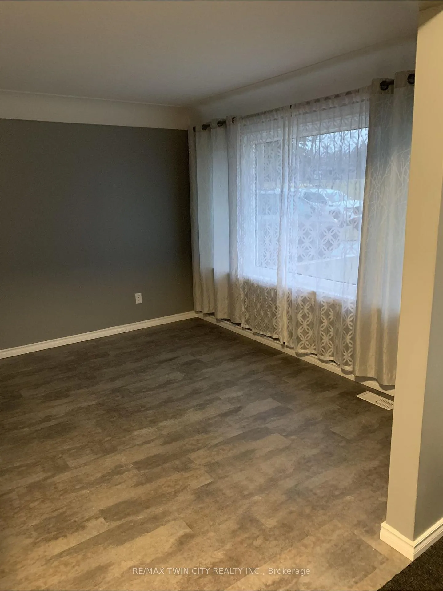 Photo 3 of 19 Hamel Avenue, Waterloo — HOMEH