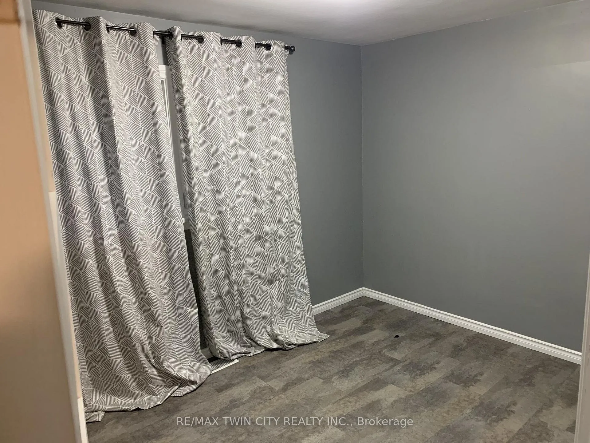 Photo 8 of 19 Hamel Avenue, Waterloo — HOMEH