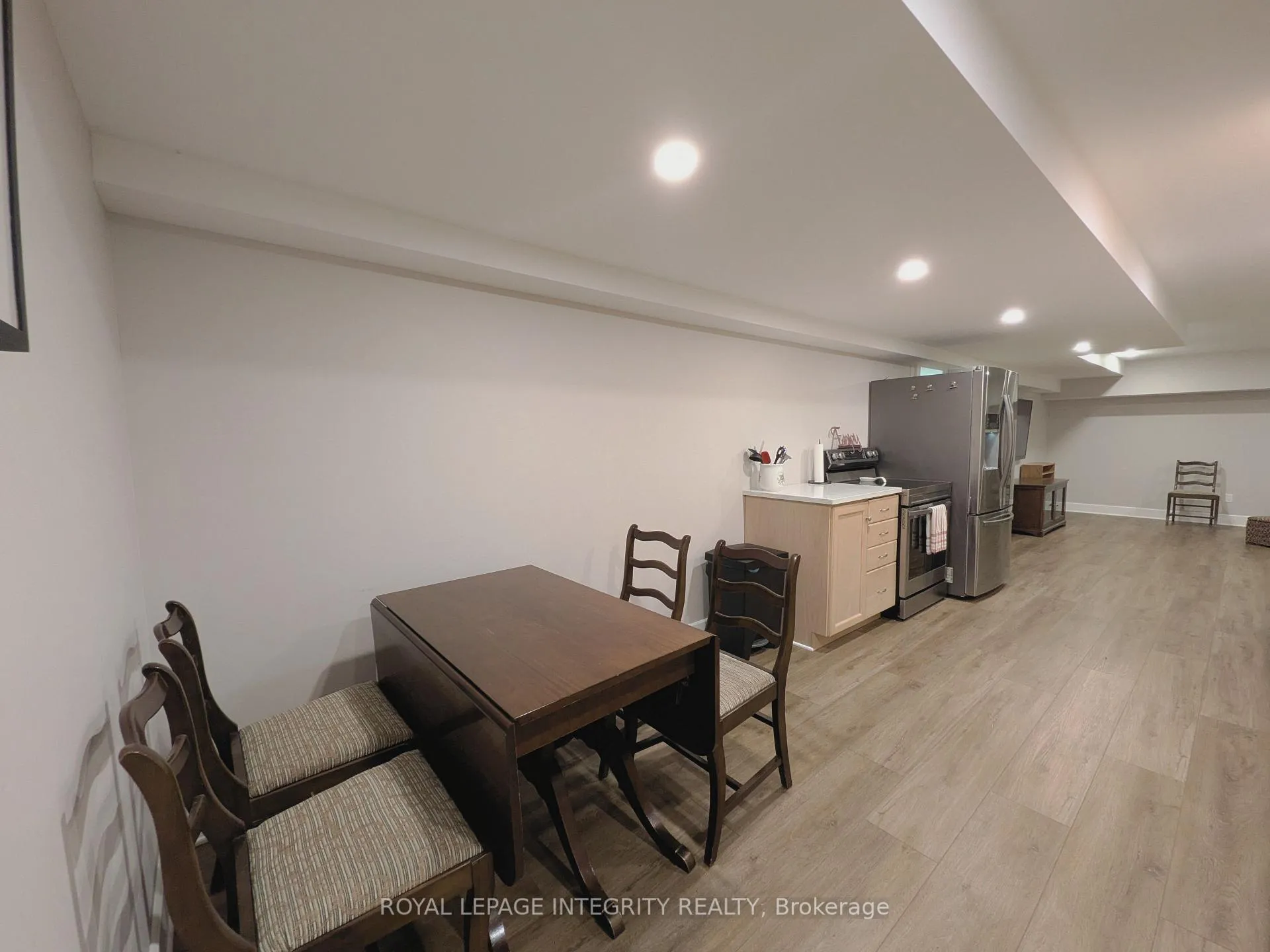 Photo 5 of Unit B, 122 Coyles Drive, Beckwith, Beckwith Twp — HOMEH