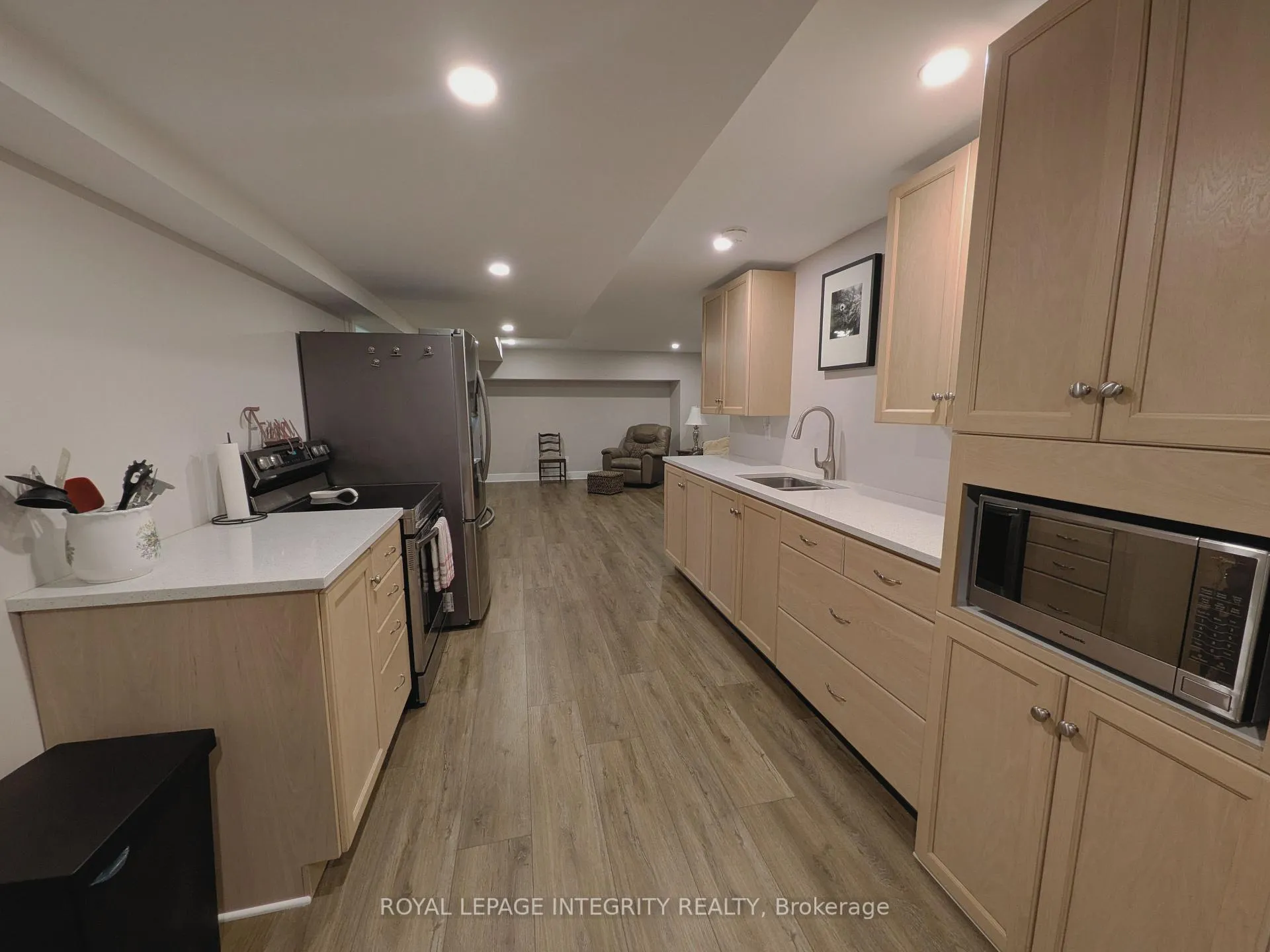 Photo 6 of Unit B, 122 Coyles Drive, Beckwith, Beckwith Twp — HOMEH