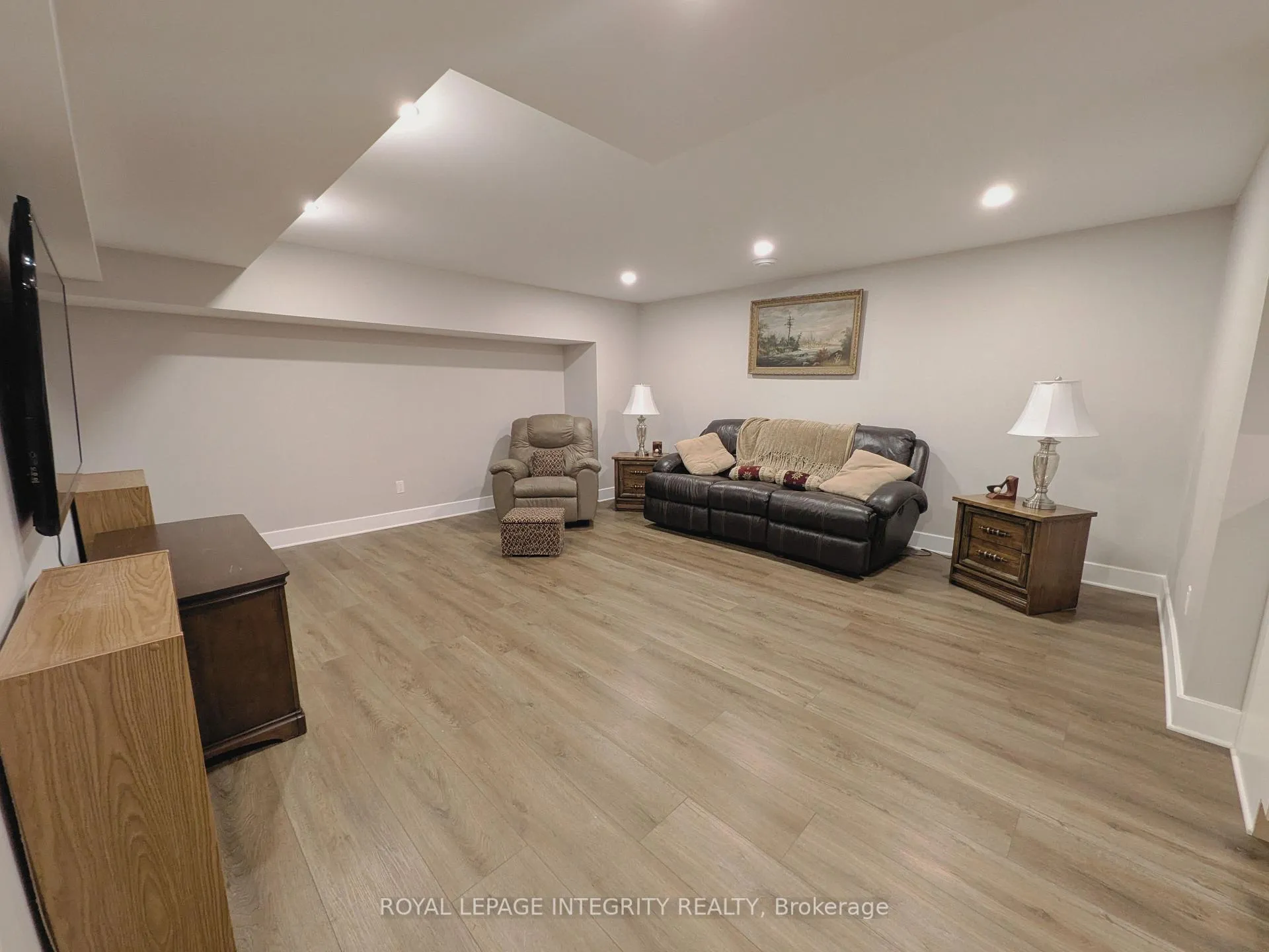 Photo 10 of Unit B, 122 Coyles Drive, Beckwith, Beckwith Twp — HOMEH