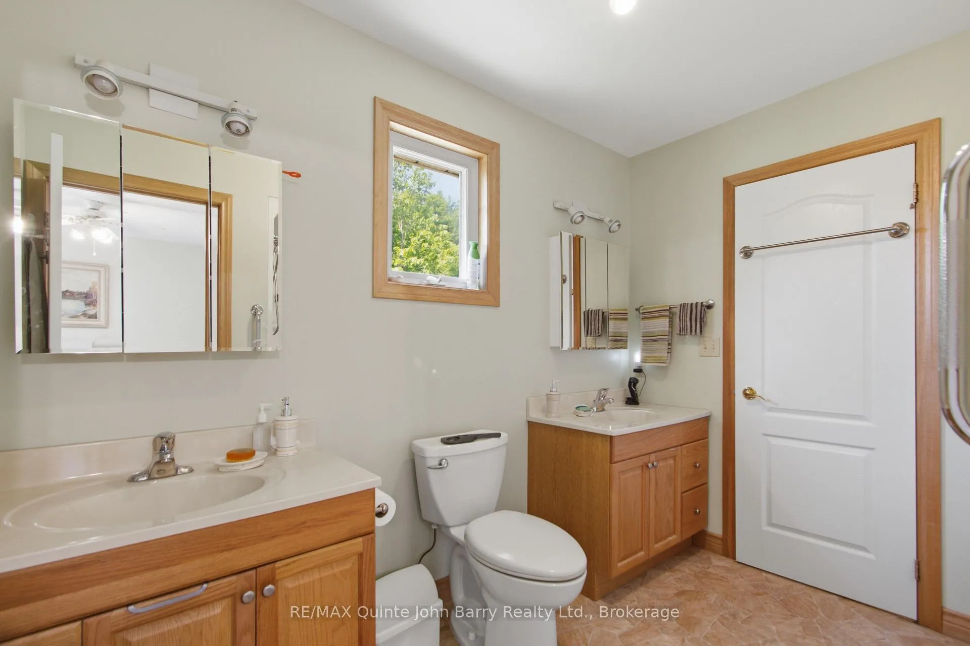 Photo 19 of 342 Christiani Road, Quinte West, Murray Ward — HOMEH