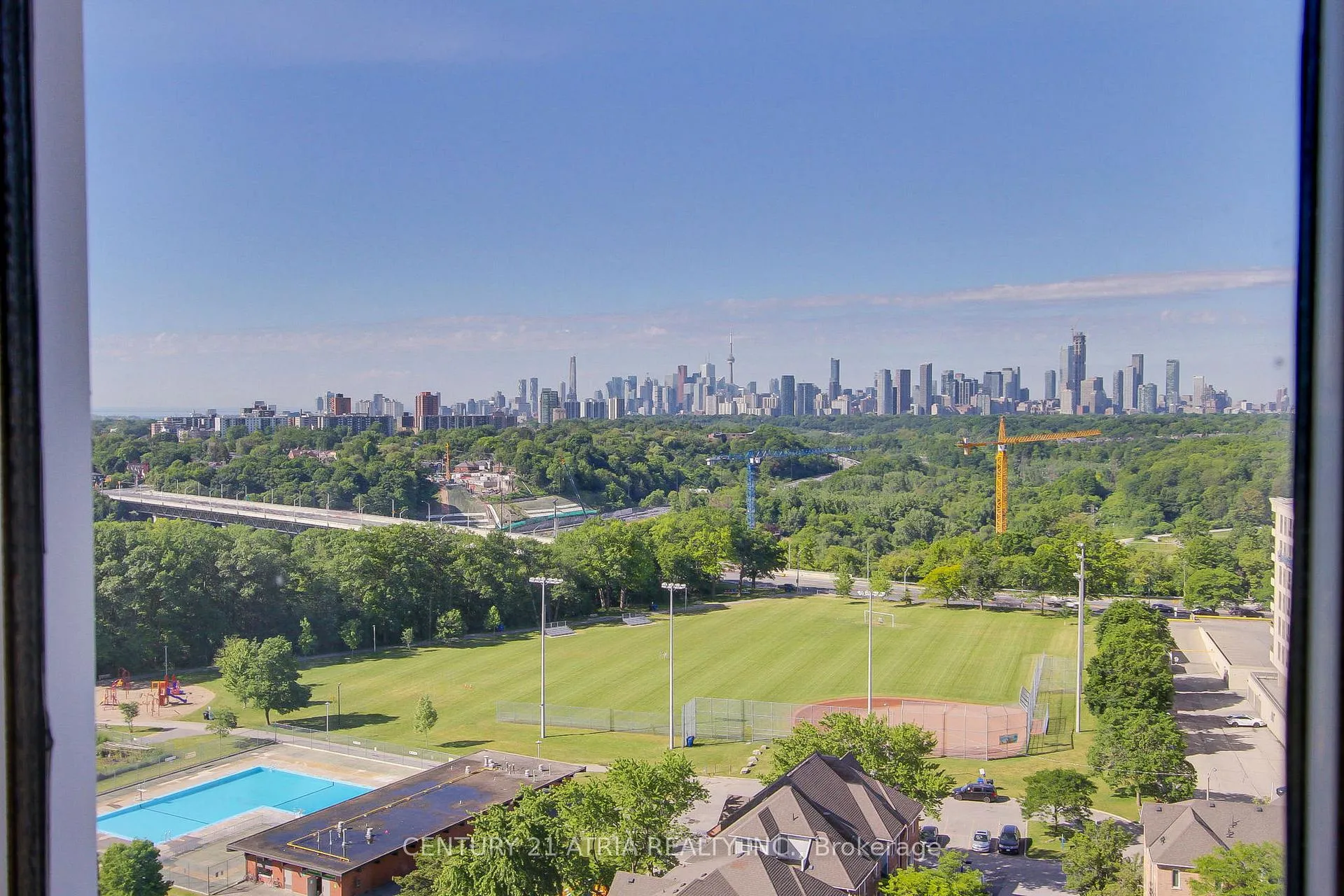 Photo 2 of Unit 1604, 21 Overlea Boulevard, Toronto, Thorncliffe Park — HOMEH