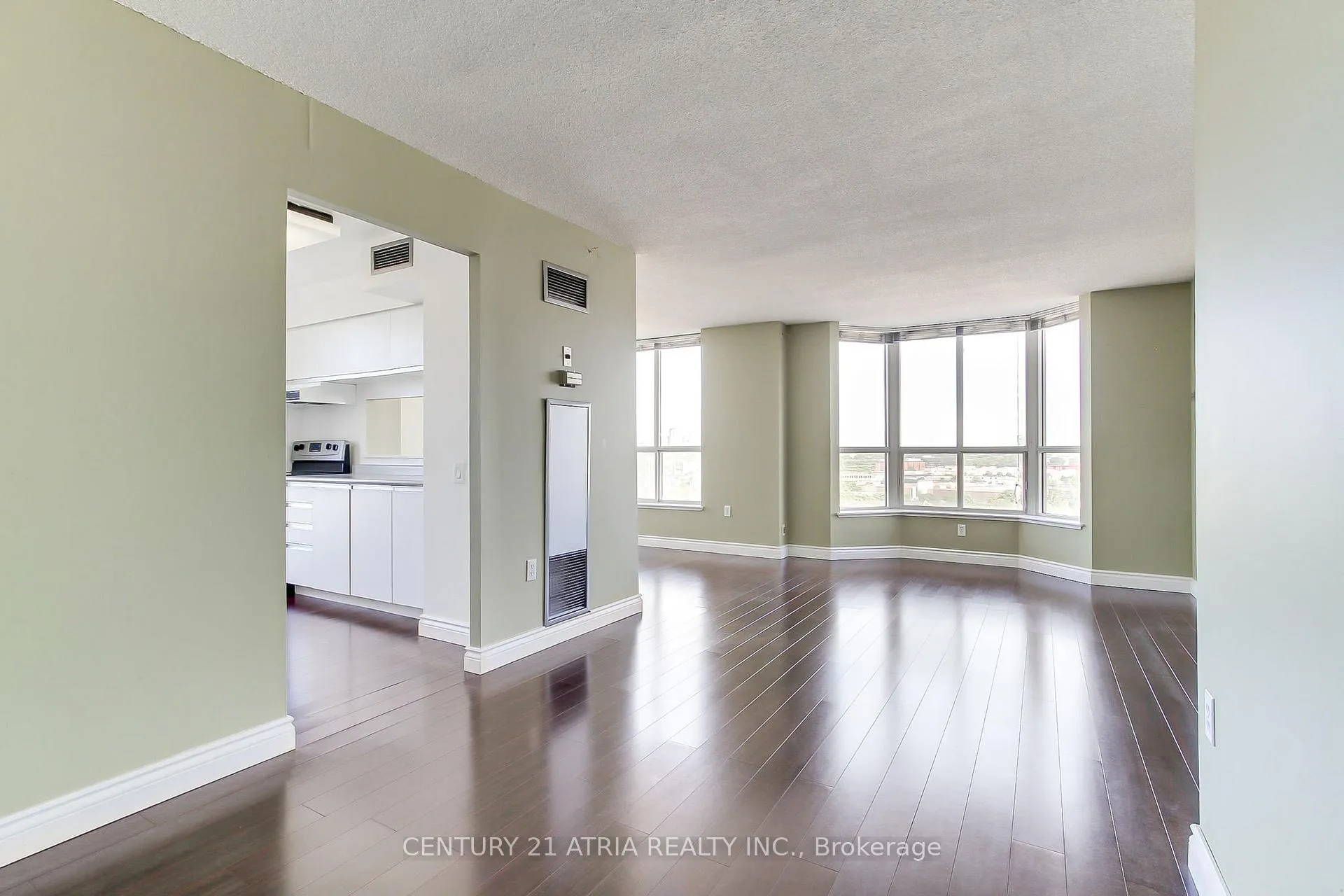 Photo 12 of Unit 1604, 21 Overlea Boulevard, Toronto, Thorncliffe Park — HOMEH