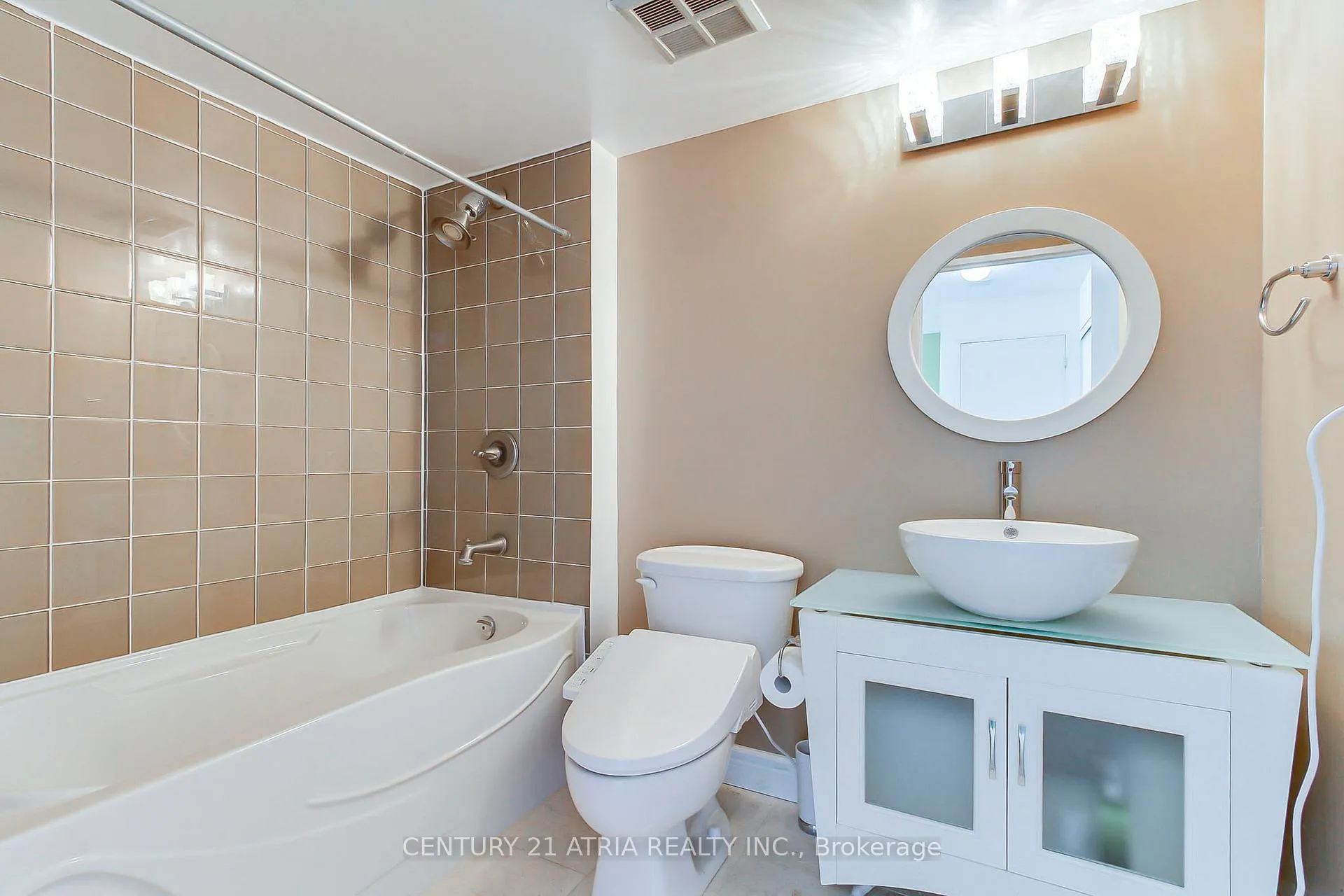 Photo 15 of Unit 1604, 21 Overlea Boulevard, Toronto, Thorncliffe Park — HOMEH