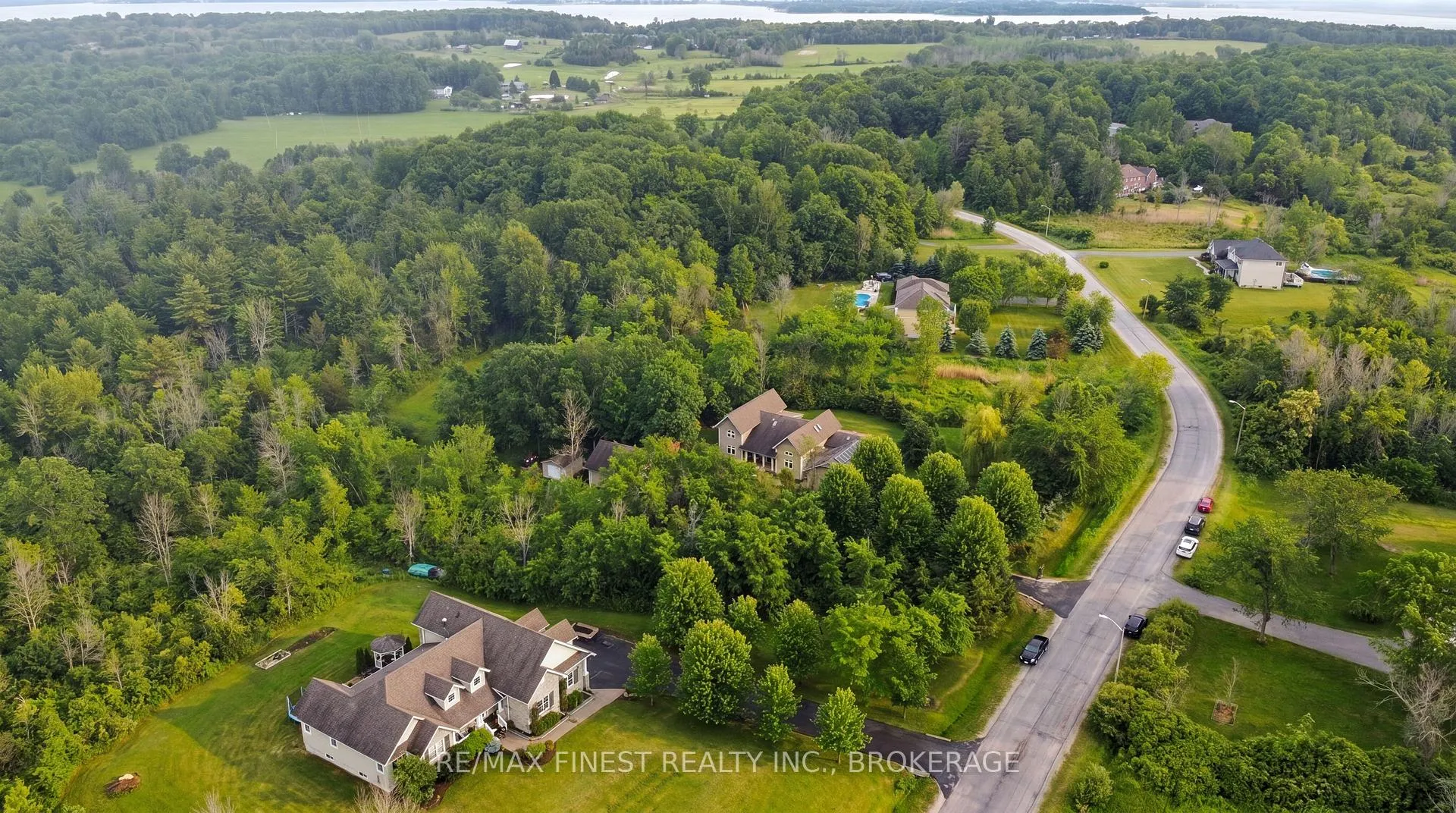 Photo 4 of 503 Deerview Avenue, Kingston, Kingston East (Incl CFB Kingston) — HOMEH