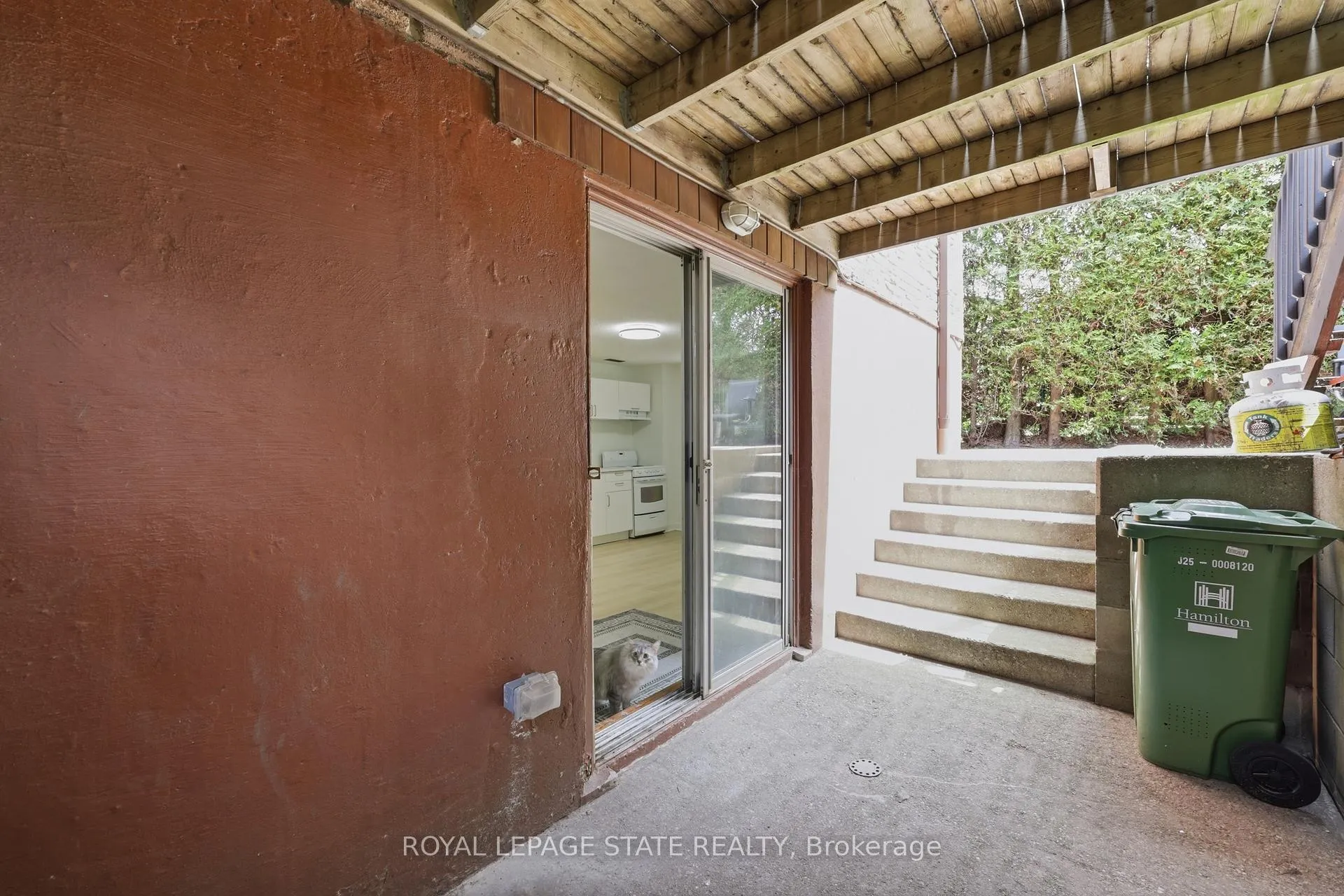 Photo 14 of Unit Basement, 79 Adis Avenue, Hamilton, Gurnett — HOMEH