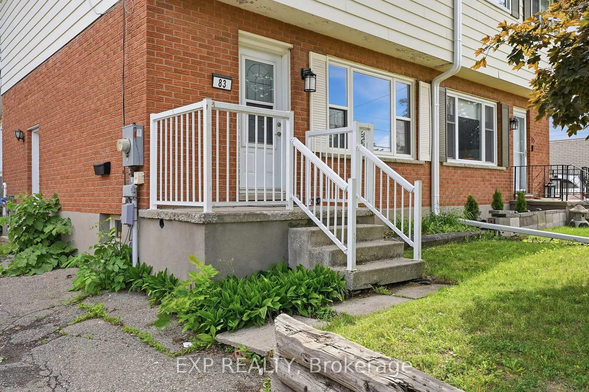 Photo 4 of 83 Oriole Parkway W, Woolwich — HOMEH