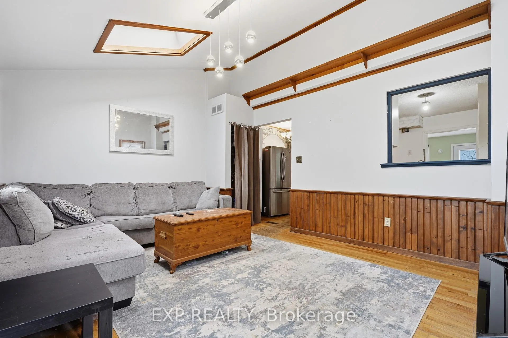 Photo 17 of 83 Oriole Parkway W, Woolwich — HOMEH