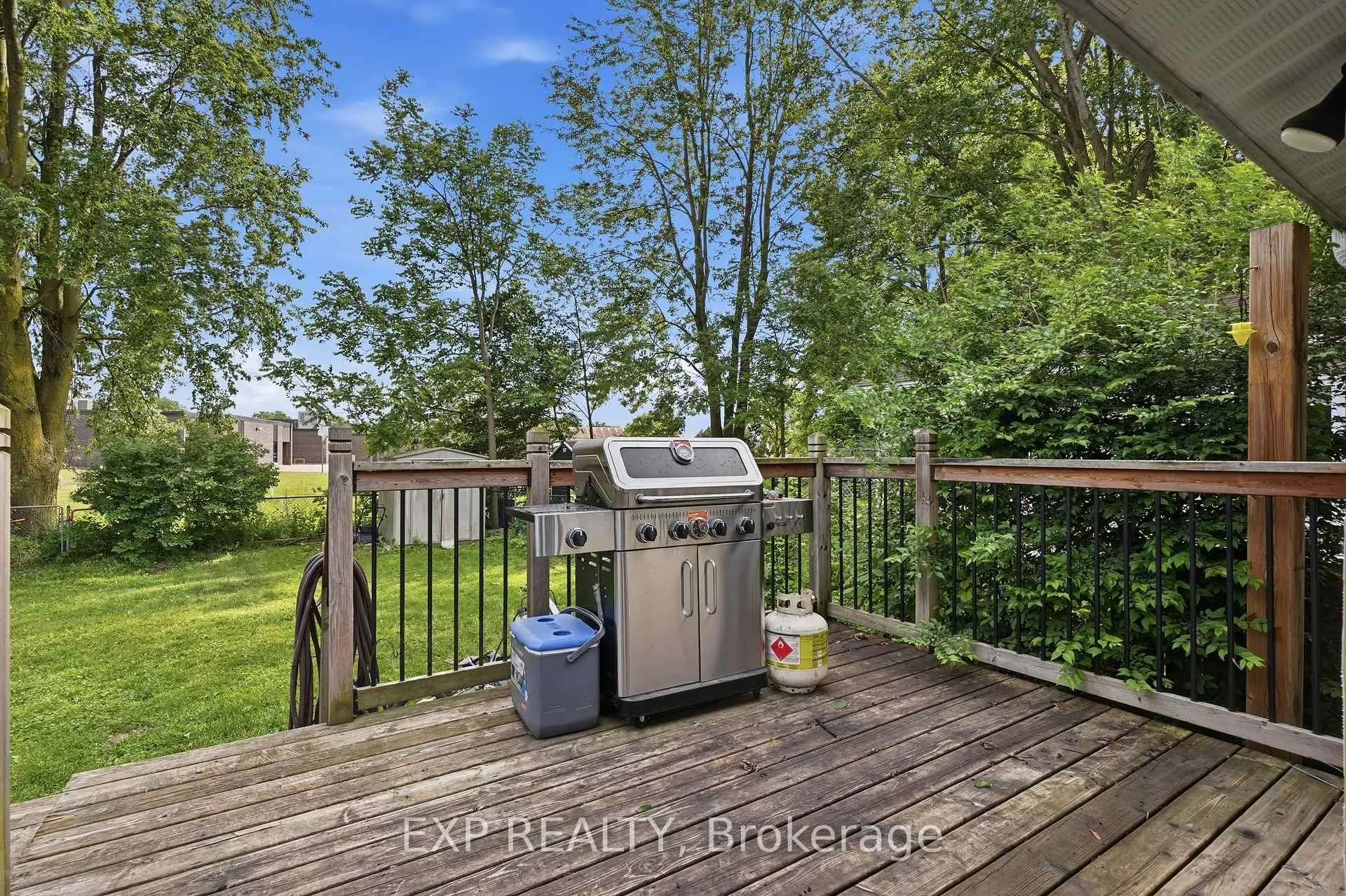 Photo 30 of 83 Oriole Parkway W, Woolwich — HOMEH