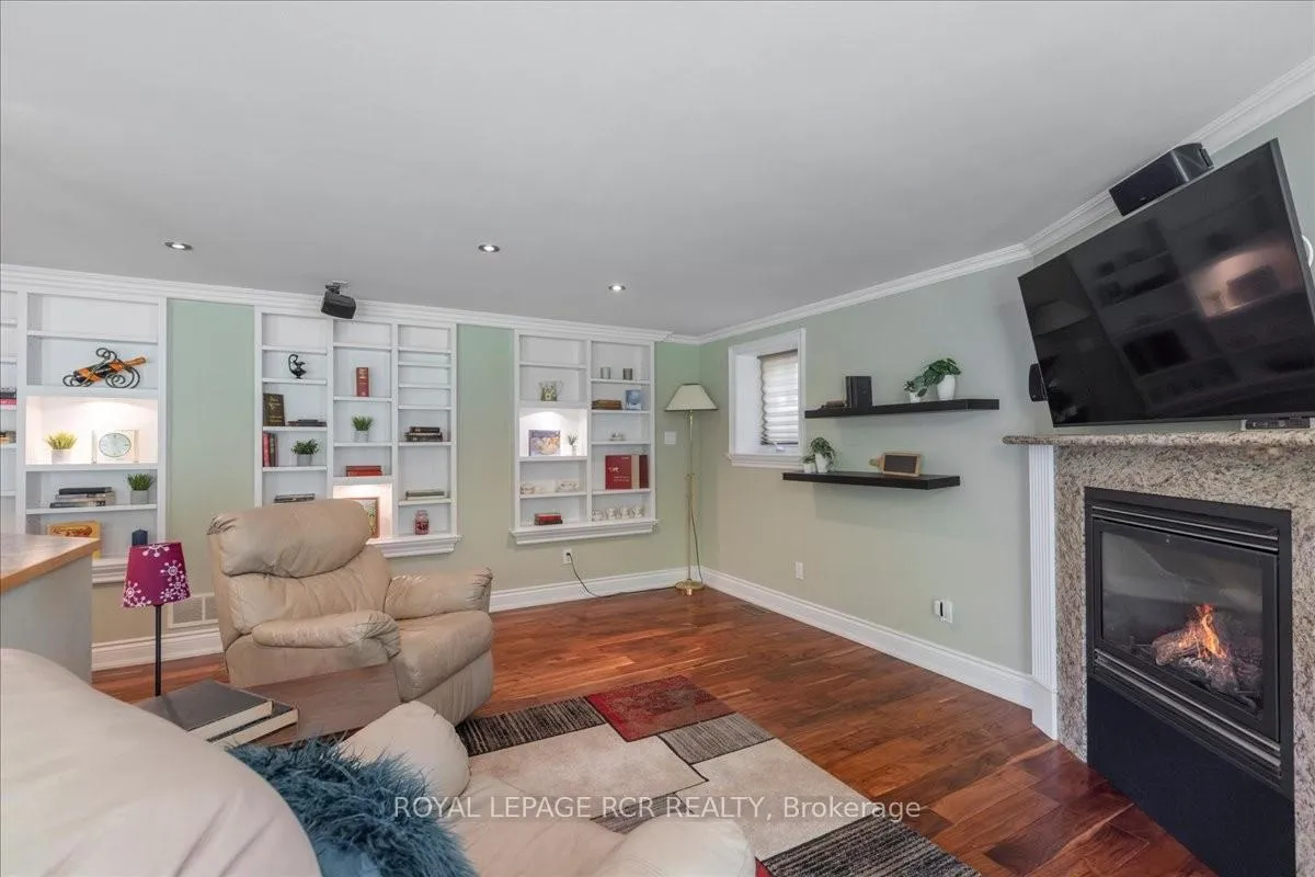Photo 25 of 115 Beswick Drive, Newmarket, Central Newmarket — HOMEH