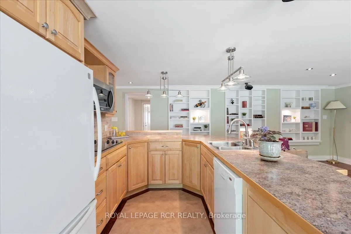 Photo 27 of 115 Beswick Drive, Newmarket, Central Newmarket — HOMEH