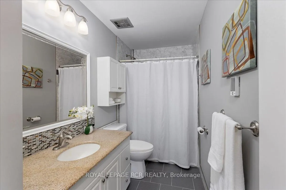 Photo 28 of 115 Beswick Drive, Newmarket, Central Newmarket — HOMEH