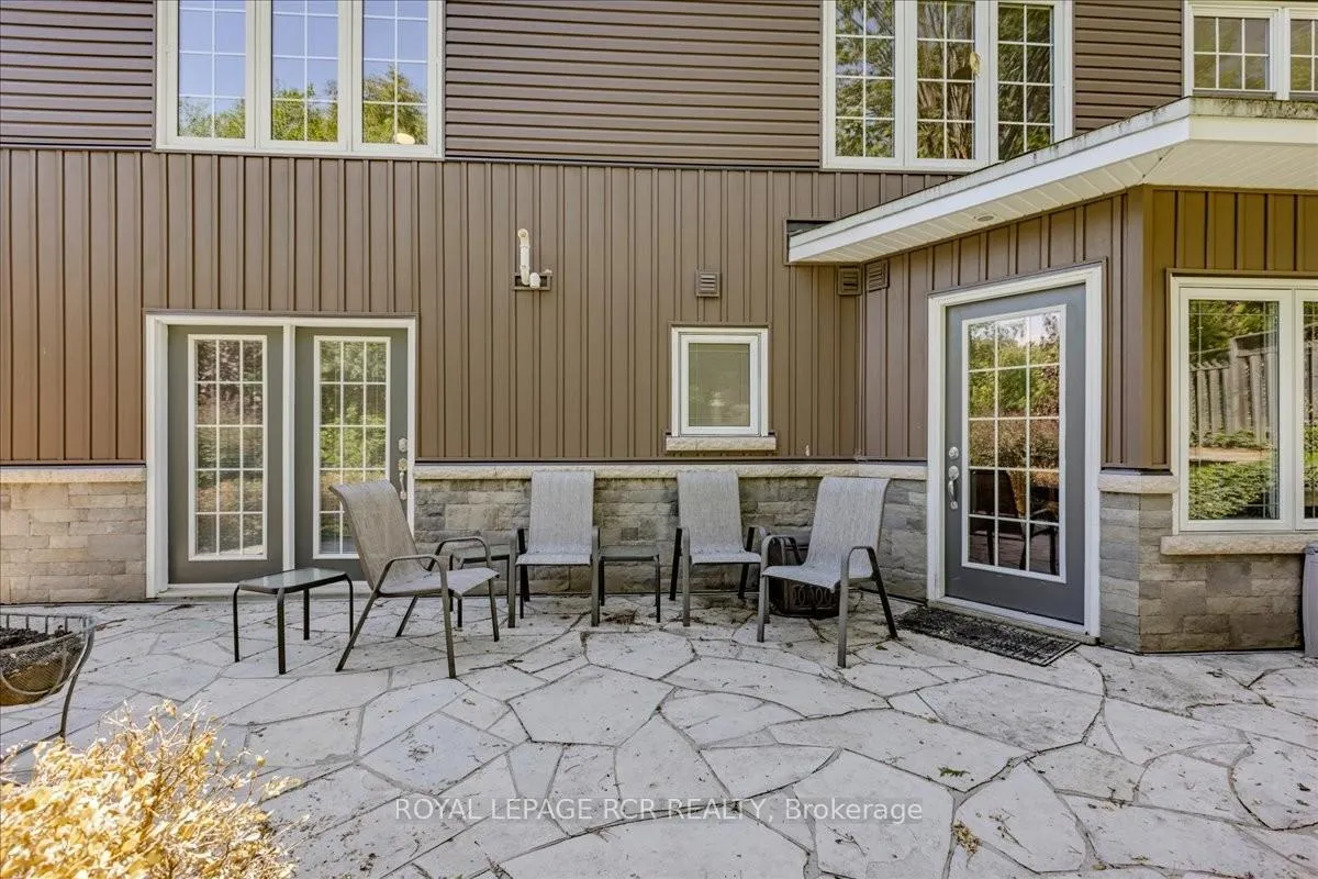Photo 37 of 115 Beswick Drive, Newmarket, Central Newmarket — HOMEH