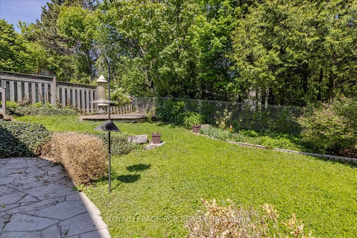 Photo 39 of 115 Beswick Drive, Newmarket, Central Newmarket — HOMEH
