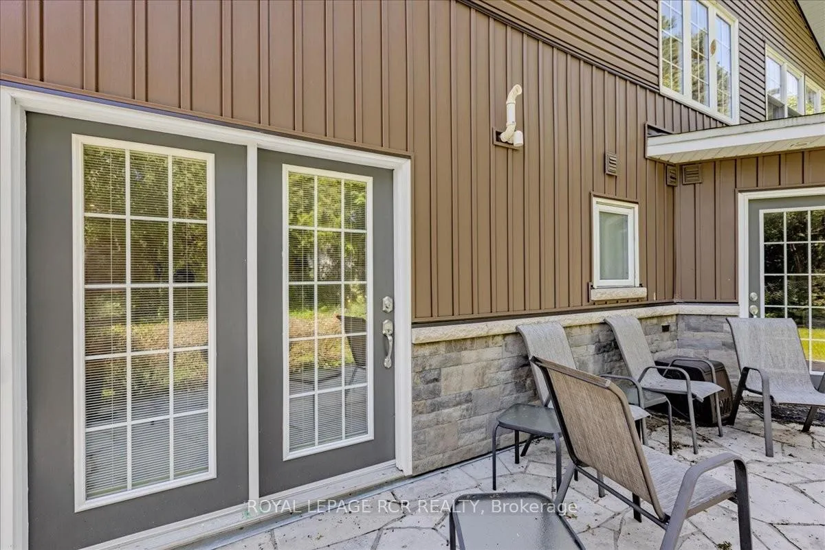 Photo 40 of 115 Beswick Drive, Newmarket, Central Newmarket — HOMEH