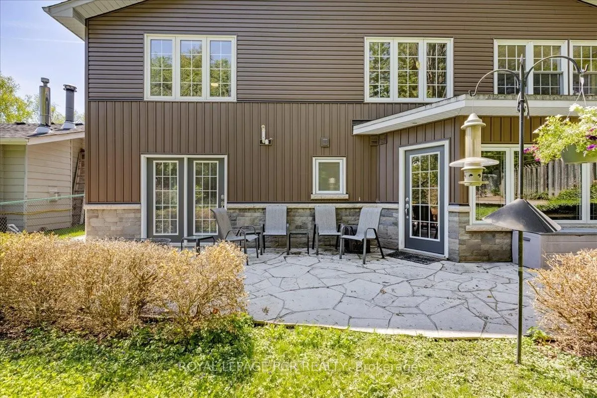 Photo 45 of 115 Beswick Drive, Newmarket, Central Newmarket — HOMEH