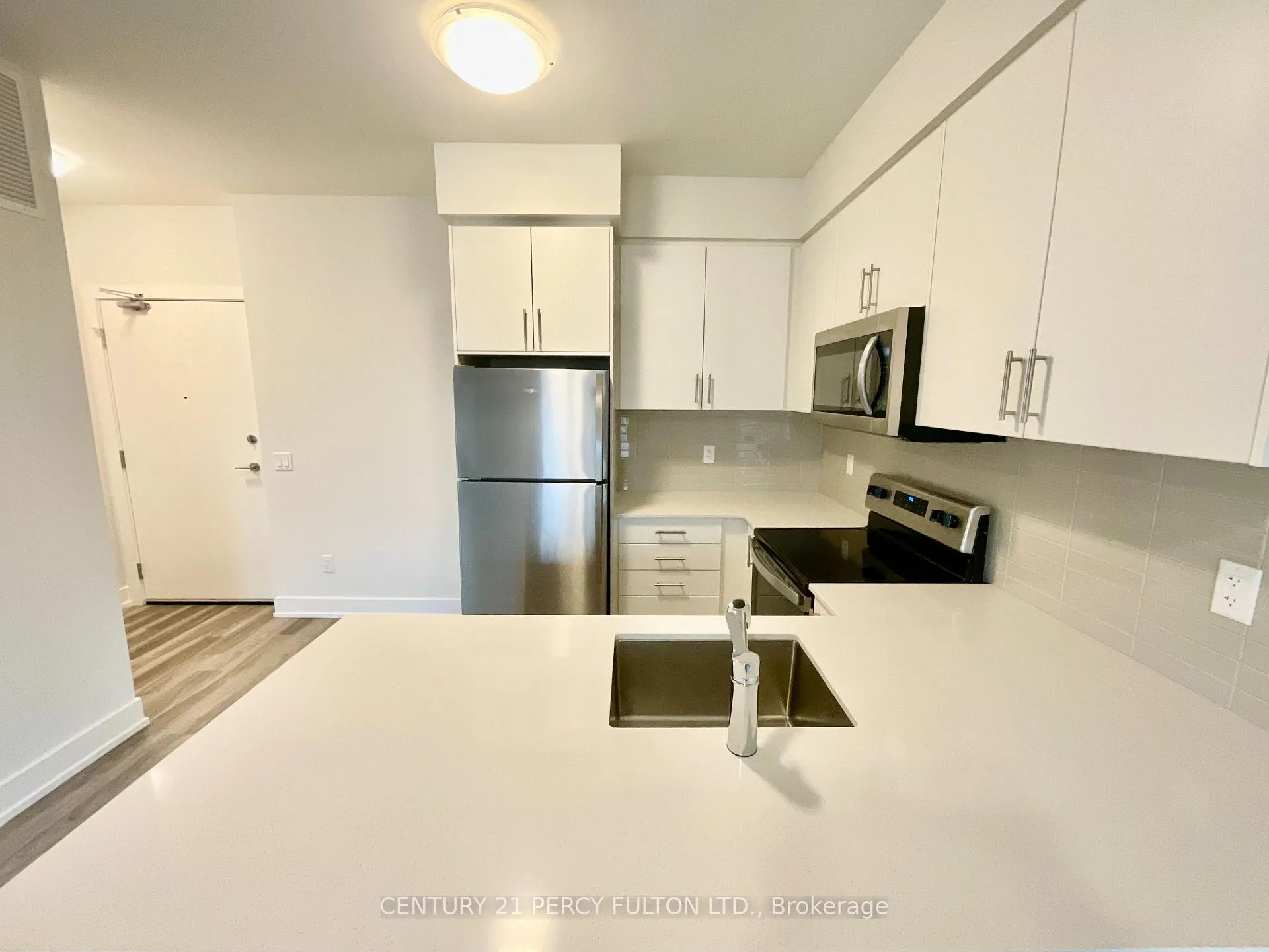 Photo 4 of Unit 303, 1100 Lackner Place, Kitchener, Grand River North — HOMEH