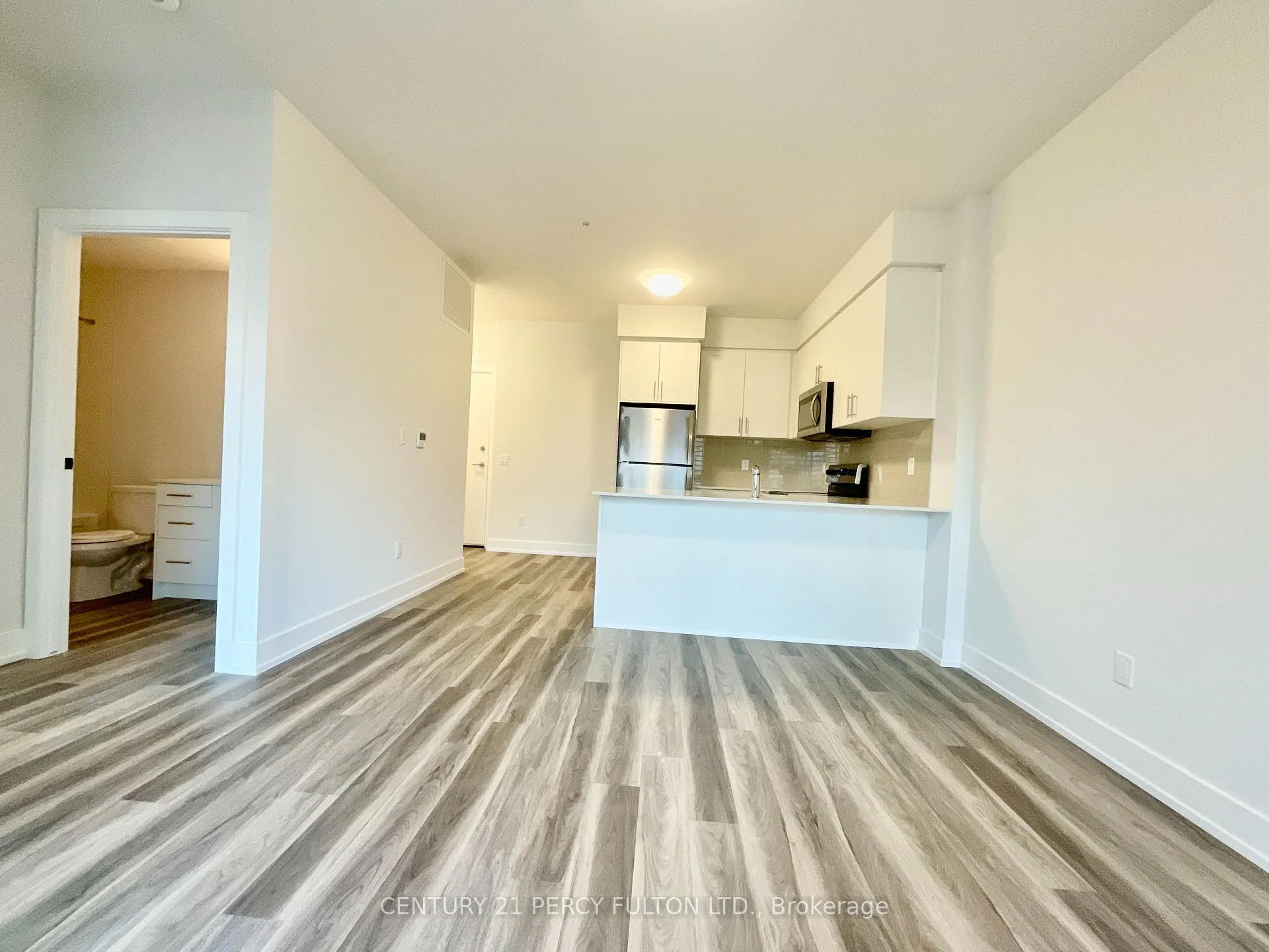 Photo 6 of Unit 303, 1100 Lackner Place, Kitchener, Grand River North — HOMEH